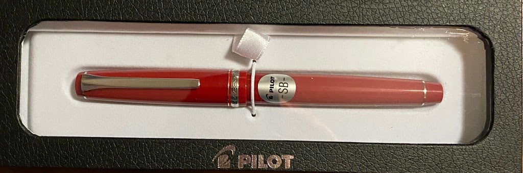 It's a bird! It's a pen! It's the Pilot Falcon!