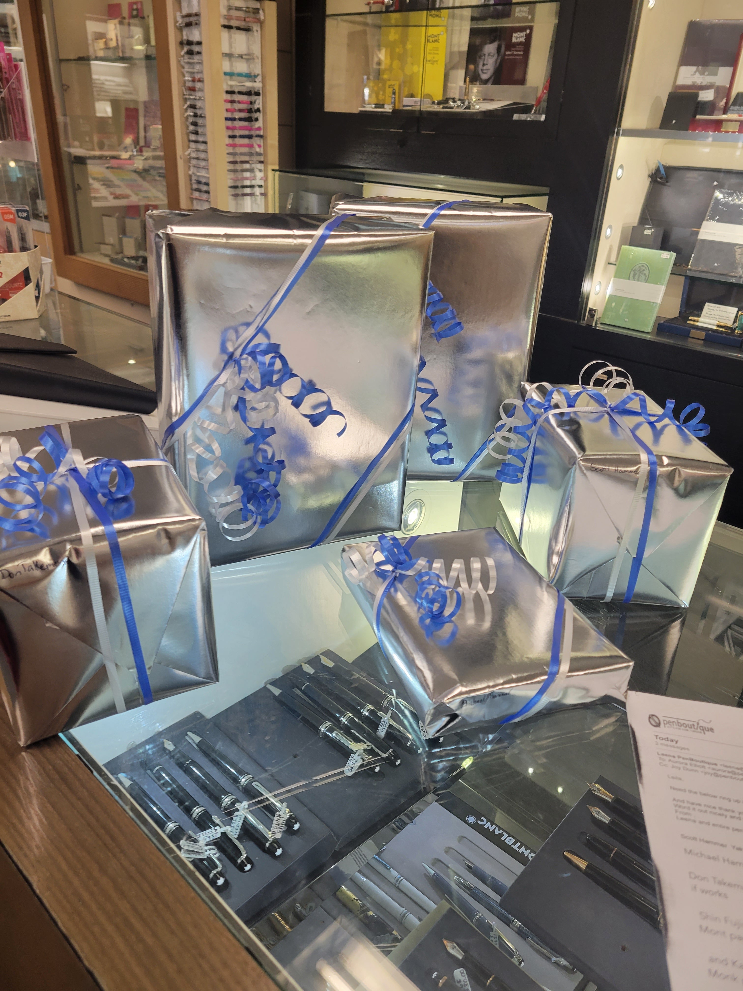 Gift Wrap-Pen Boutique Ltd