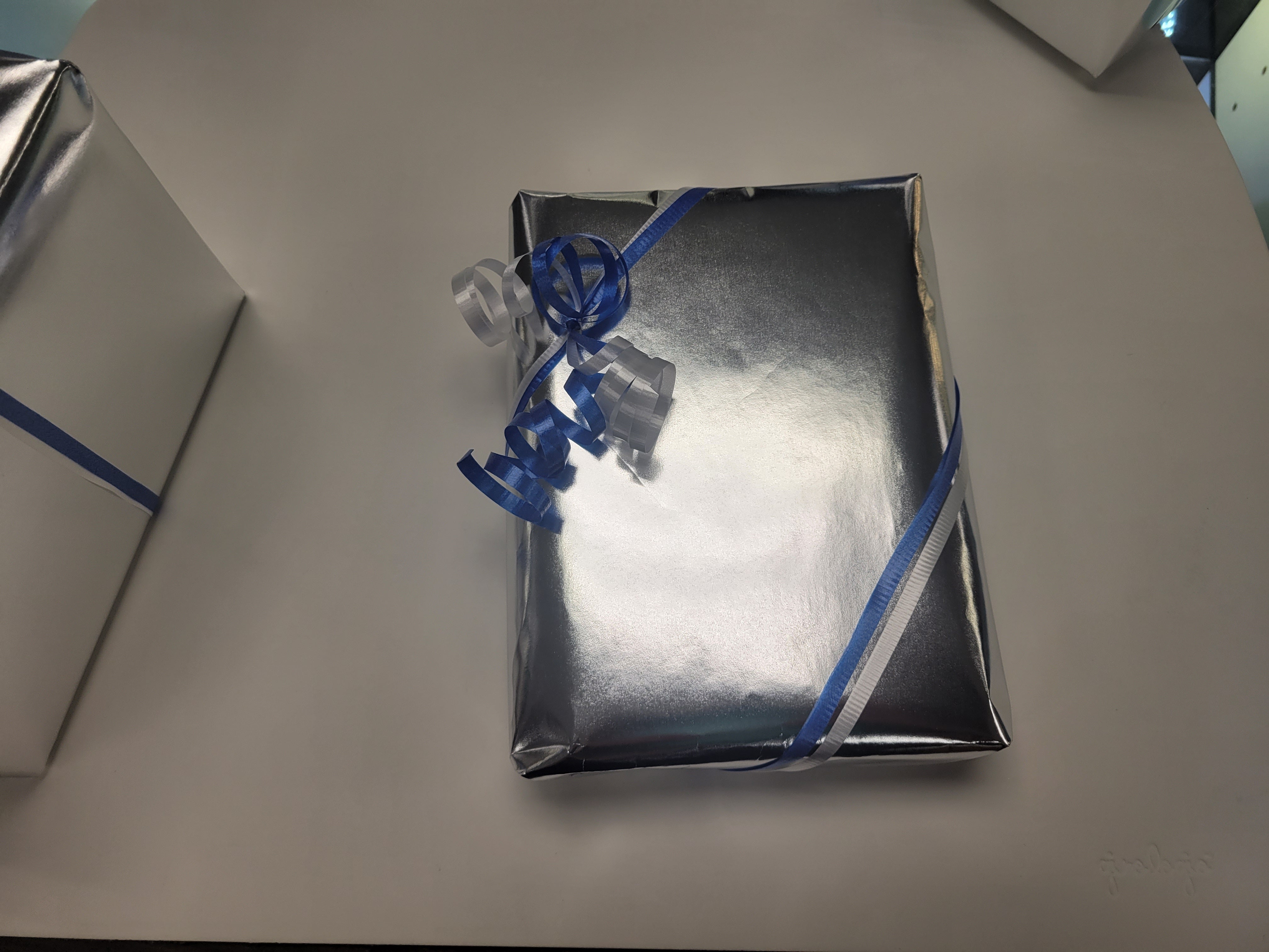 Gift Wrap-Pen Boutique Ltd