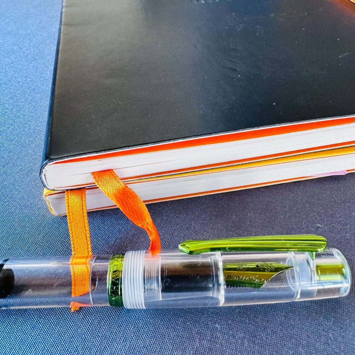 Nahvalur Original Fountain Pen - Spring Green ( special editon) - Pen Boutique Ltd