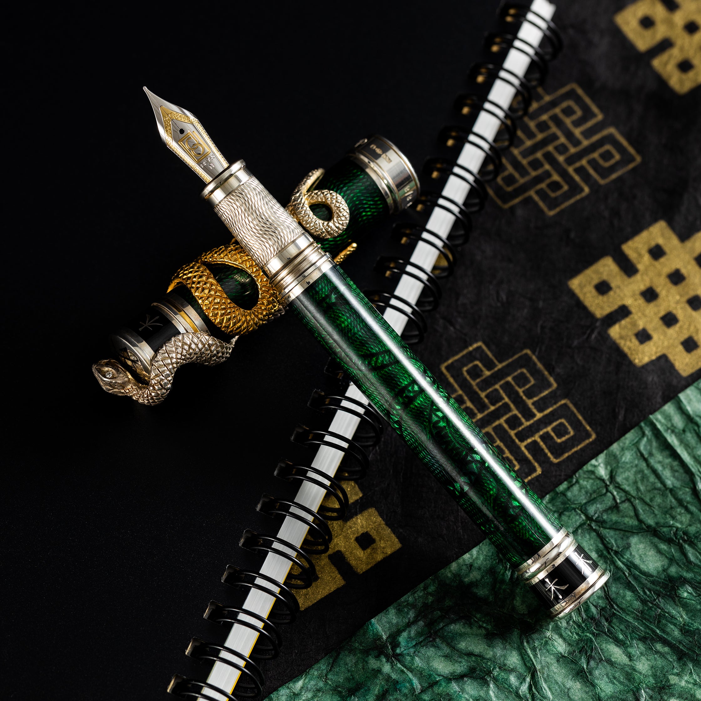 David Oscarson Green Wood Snake Fountain Pen - Verdigris (Limited Edition)-Pen Boutique Ltd