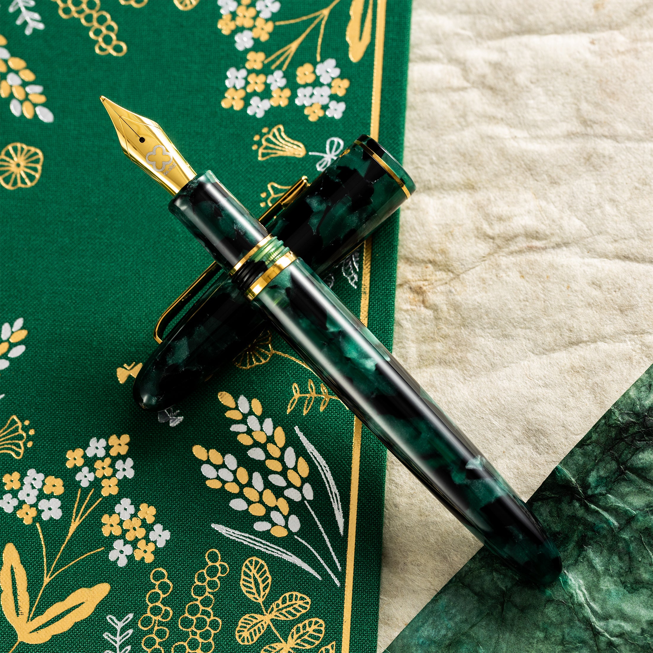 Esterbrook Estie Fountain Pen - Evergreen - Gold Trim-Pen Boutique Ltd