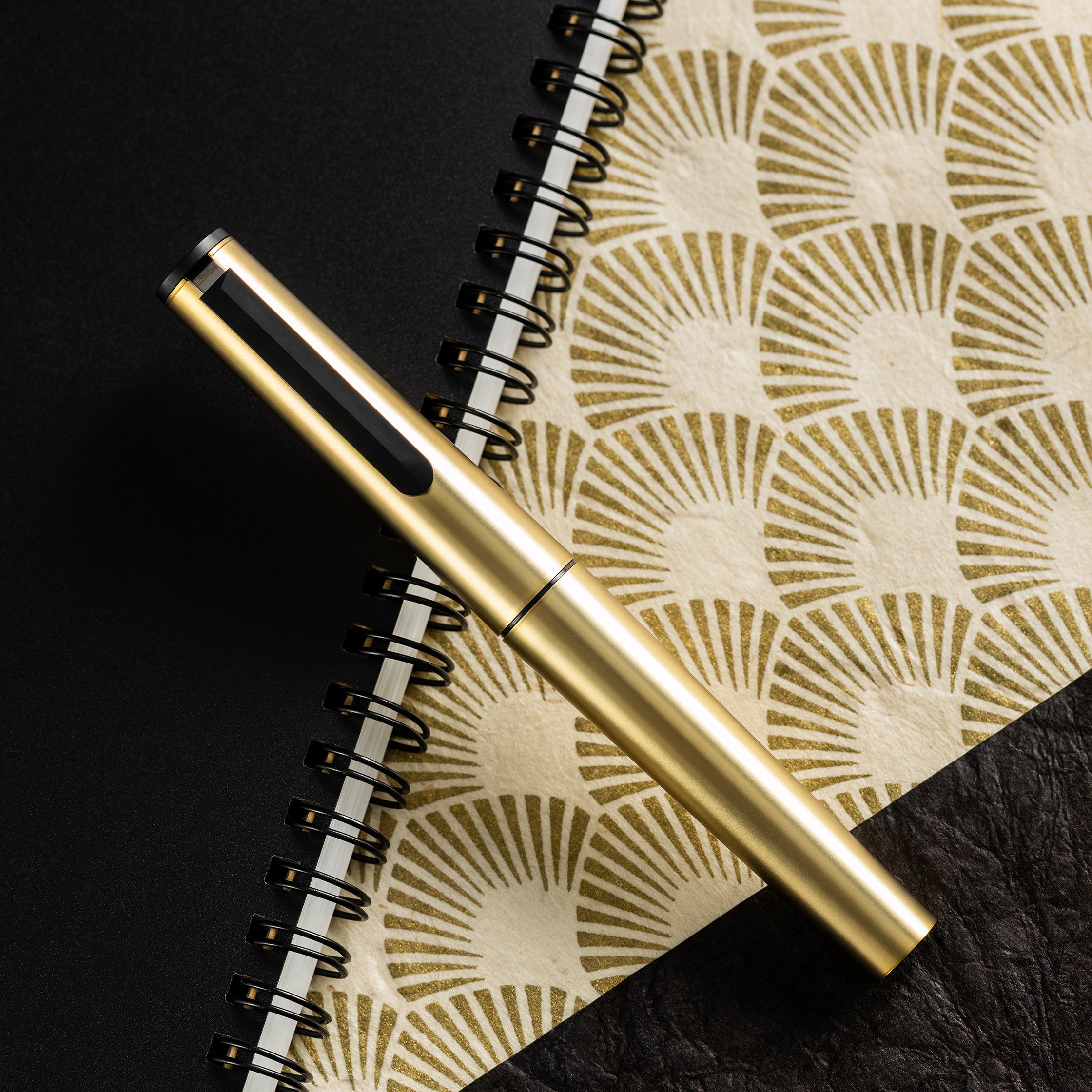Sailor Tuzu Adjust Forge Fountain Pen - Gold-Pen Boutique Ltd