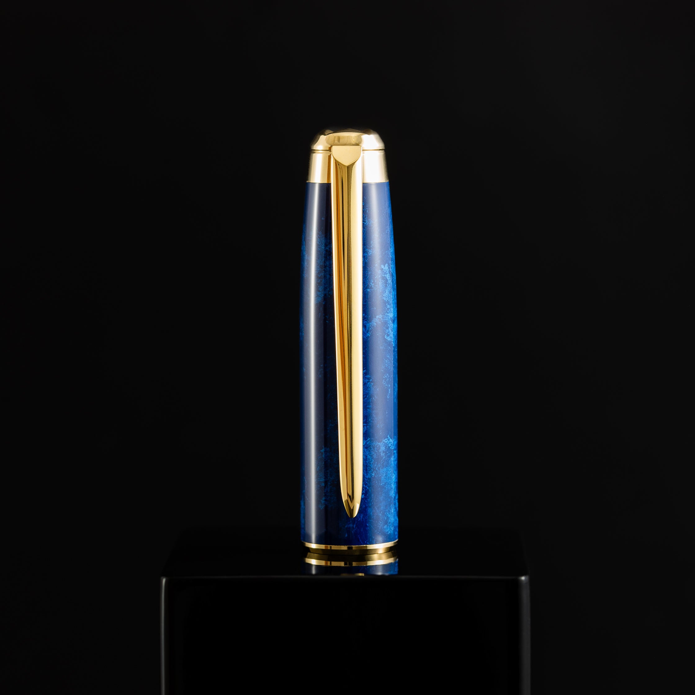 S T Dupont Line D Eternity Rollerball Pen - Limited Edition - Popote Blue - Yellow Gold Trim (Large)