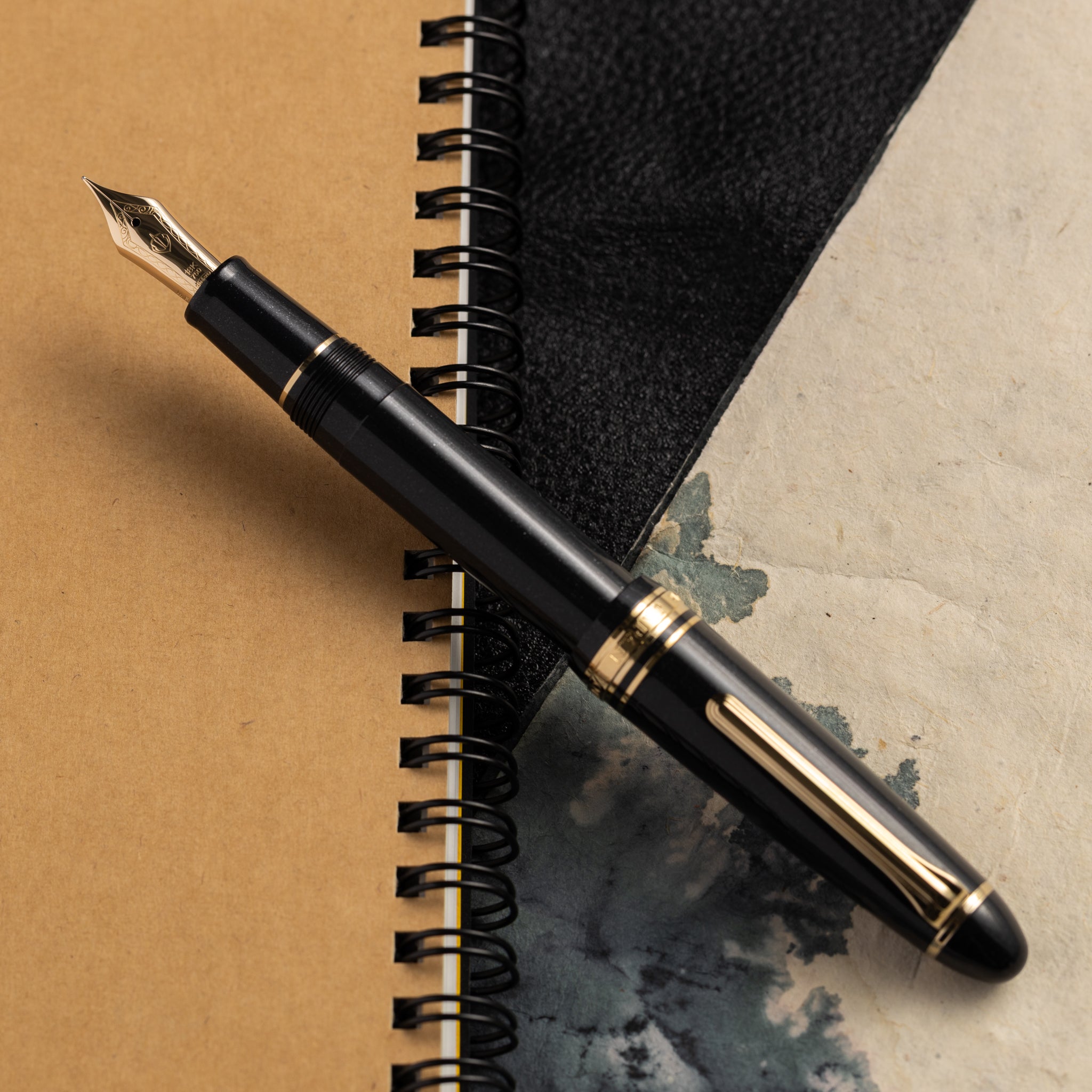 Sailor 1911L Fountain Pen - Shining Black - 18K Gold Trim-Pen Boutique Ltd
