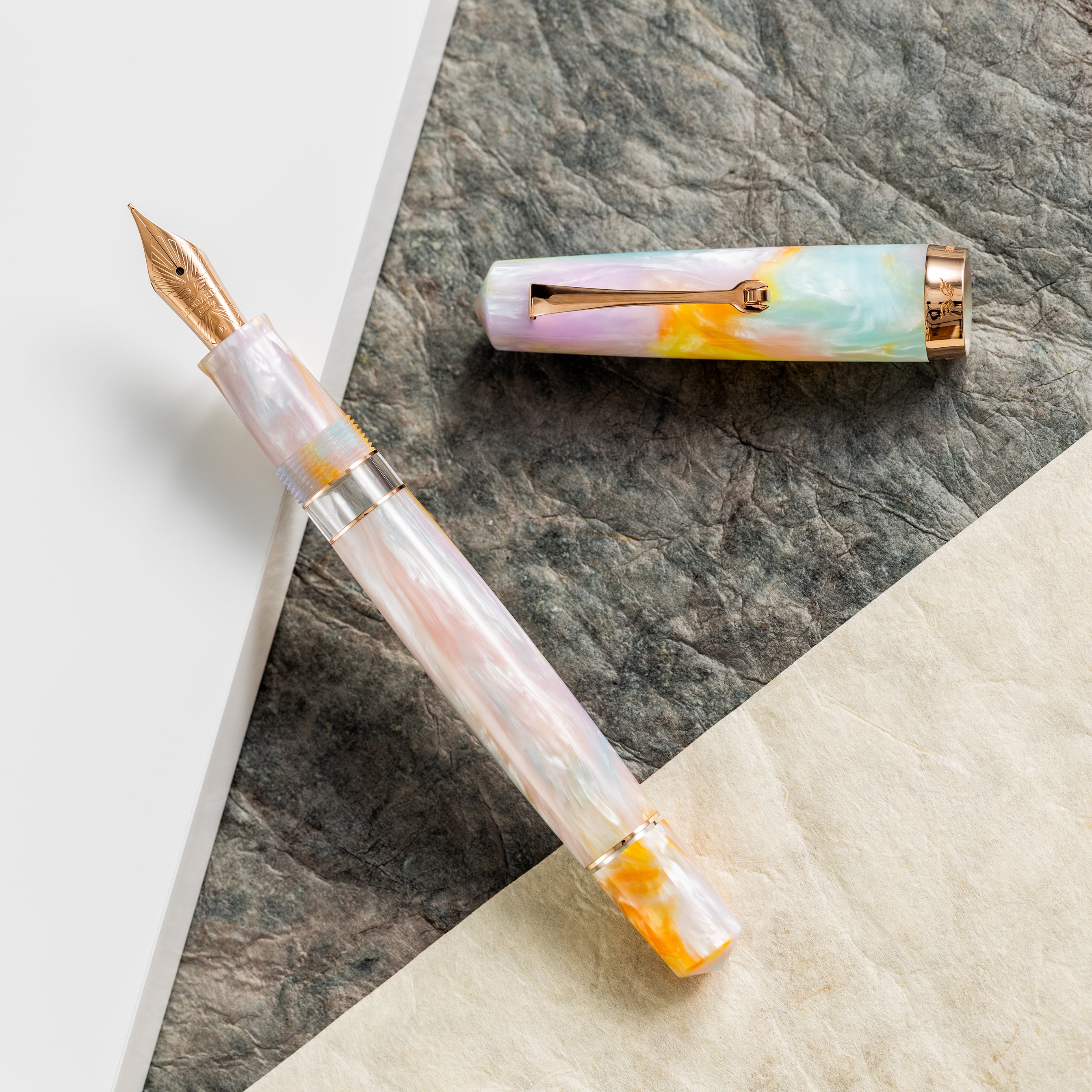 Leonardo Momento Magico Fountain Pen - Fantasie Primary Manipulation 4.0 - Rose Gold Trim - Pen Boutique Ltd