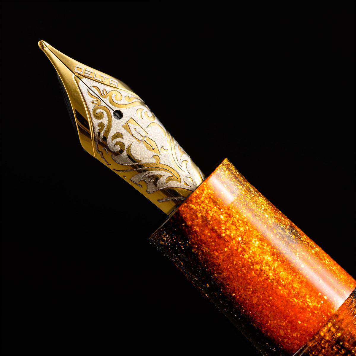 Delta DV Original Fountain Pen - Glow Up Oro - Gold Trim - Stainless Steel Nib (Mid Size) - Pen Boutique Ltd