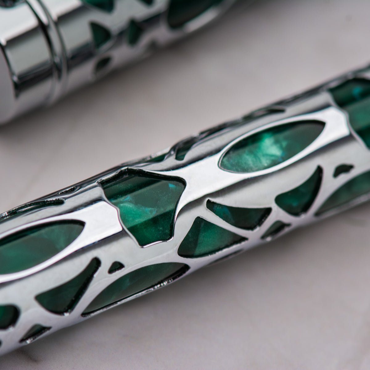 Conklin Endura Fountain Pen - Deco Crest Green - Pen Boutique Ltd
