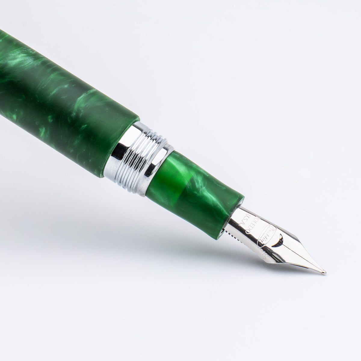 Conklin 1898 Collection Fountain Pen - Spectra Green Fusion - Chrome Trim (Limited Edition)