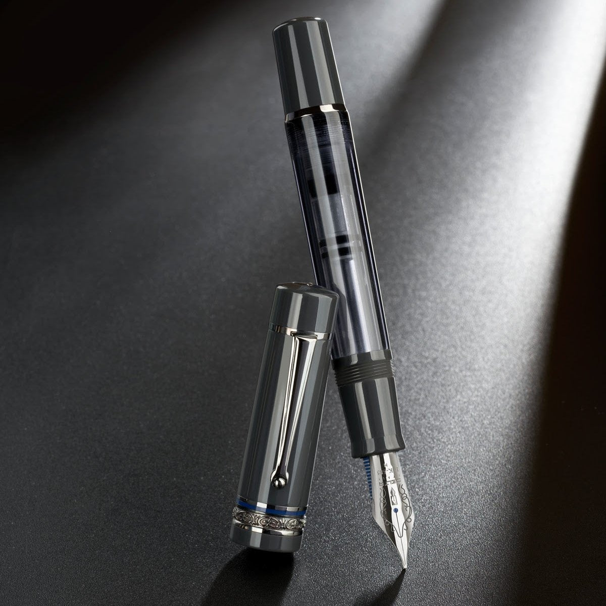 Delta Limited Edition Fountain Pen - Prestige-Pen Boutique Ltd