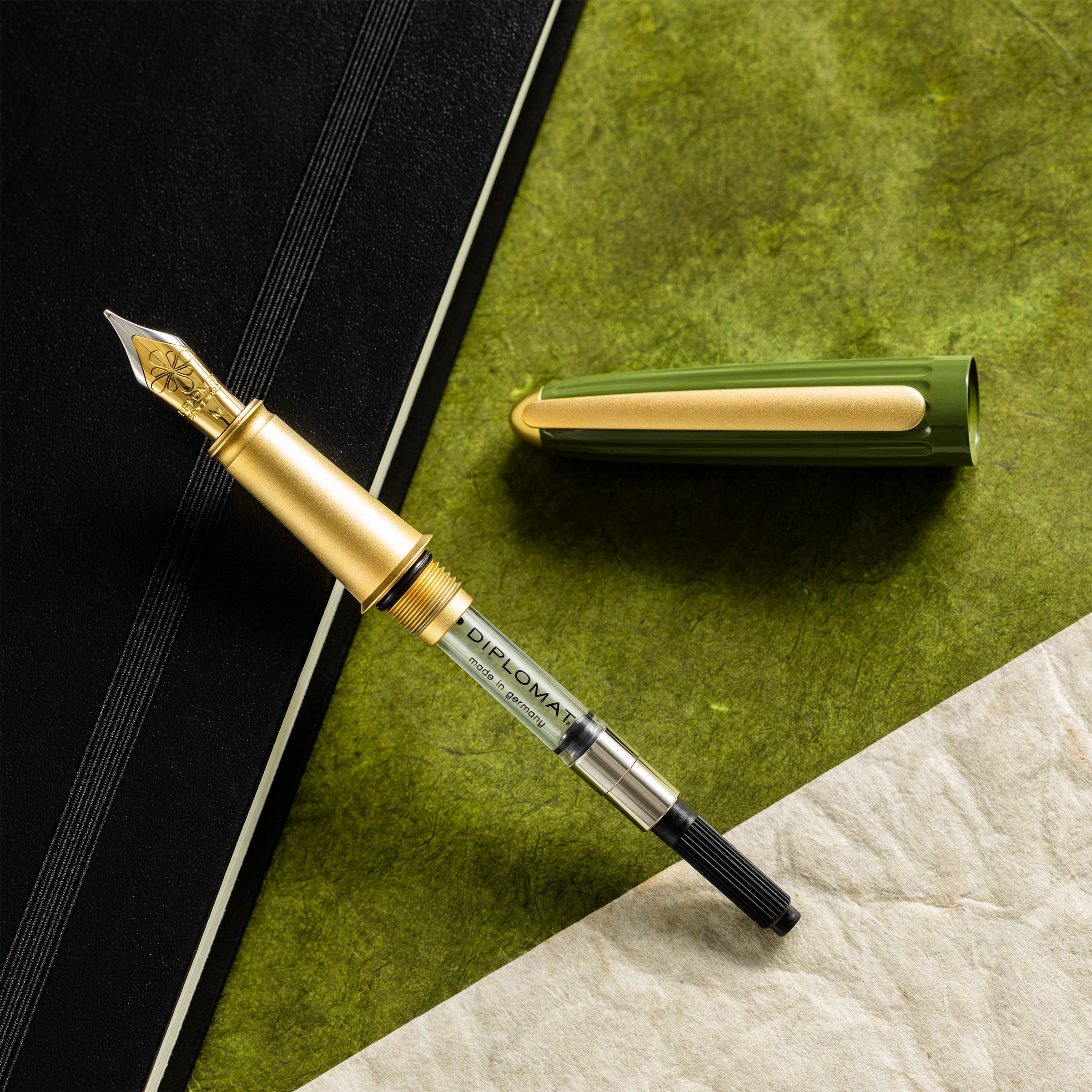 Diplomat Aero Fountain Pen - Olive Drab (Pen Boutique Exclusive)-Pen Boutique Ltd