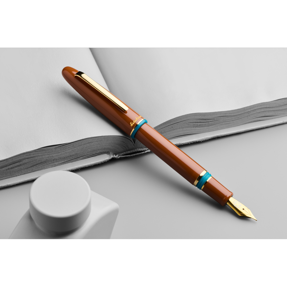 Esterbrook Estie Piston Filler Fountain Pen - Back to the Lands Incredible Rock - Gold Trim (Seasonal)-Pen Boutique Ltd