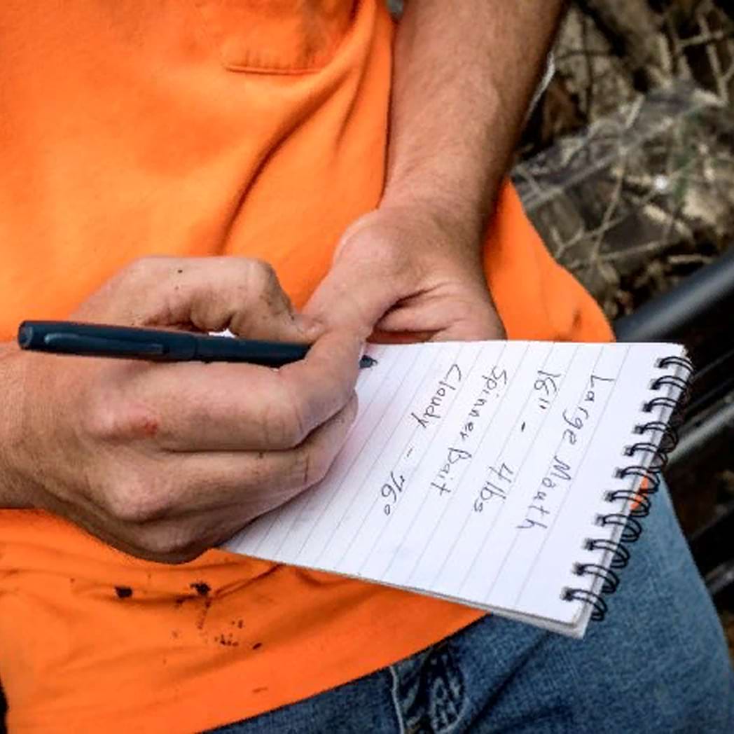 Fisher Space Ballpoint Pen - Cap-O-Matic Cerakote - Elite Navy-Pen Boutique Ltd