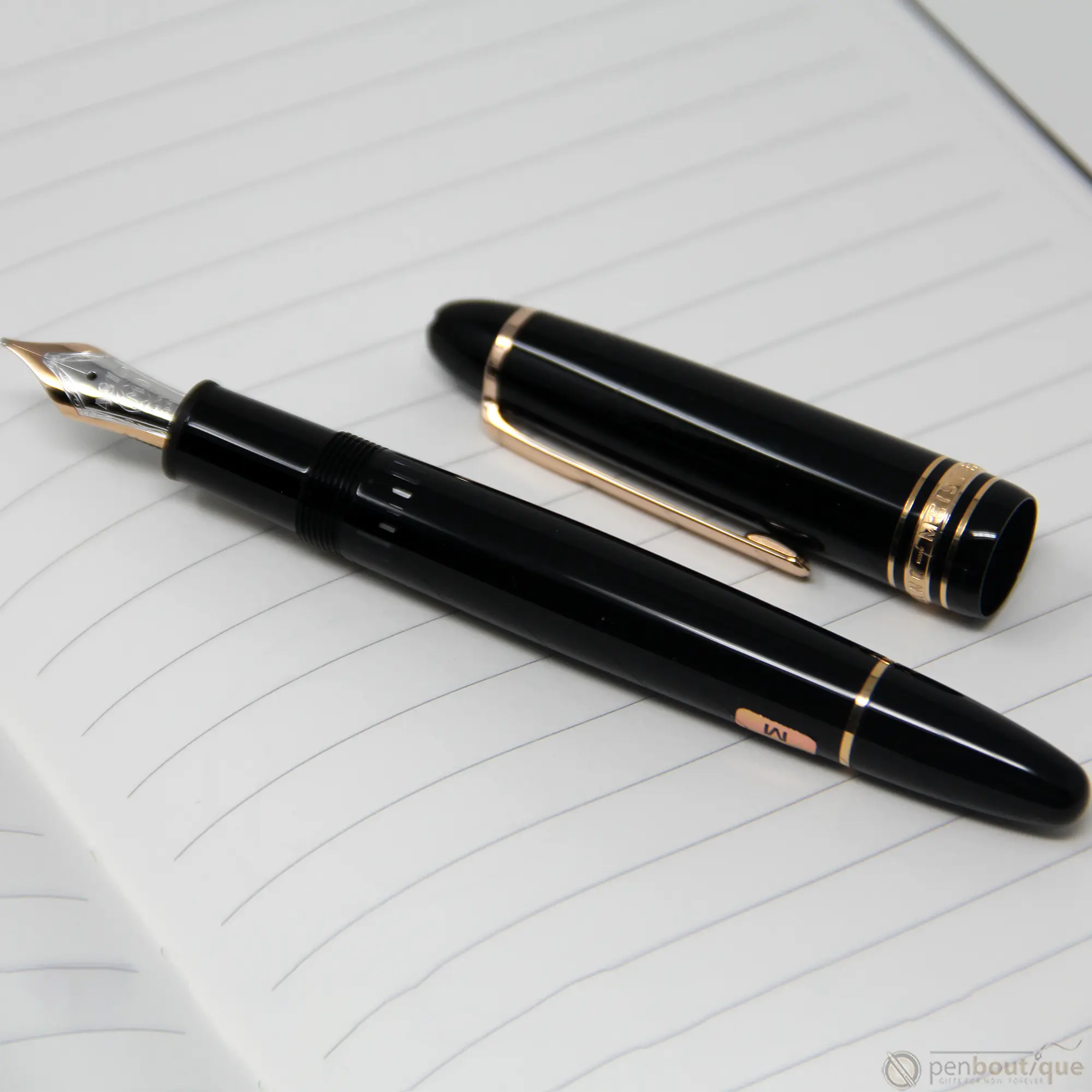 Montblanc Meisterstuck Fountain Pen - Black - Red Gold Trim - LeGrand Size ( 146)-Pen Boutique Ltd