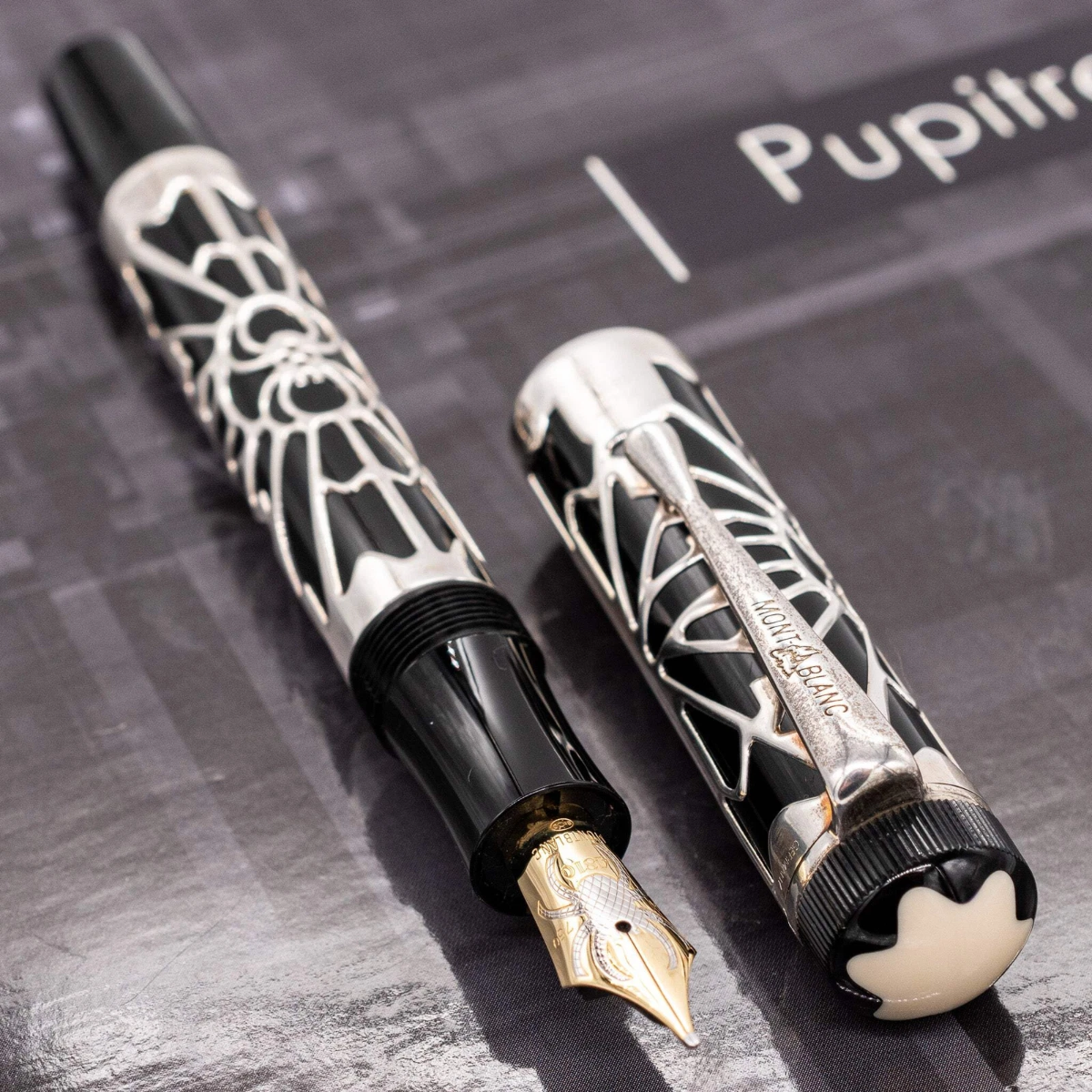 Montblanc Patron of Art Fountain Pen - 1993 Octavian (Limited Edition 4810)-Pen Boutique Ltd