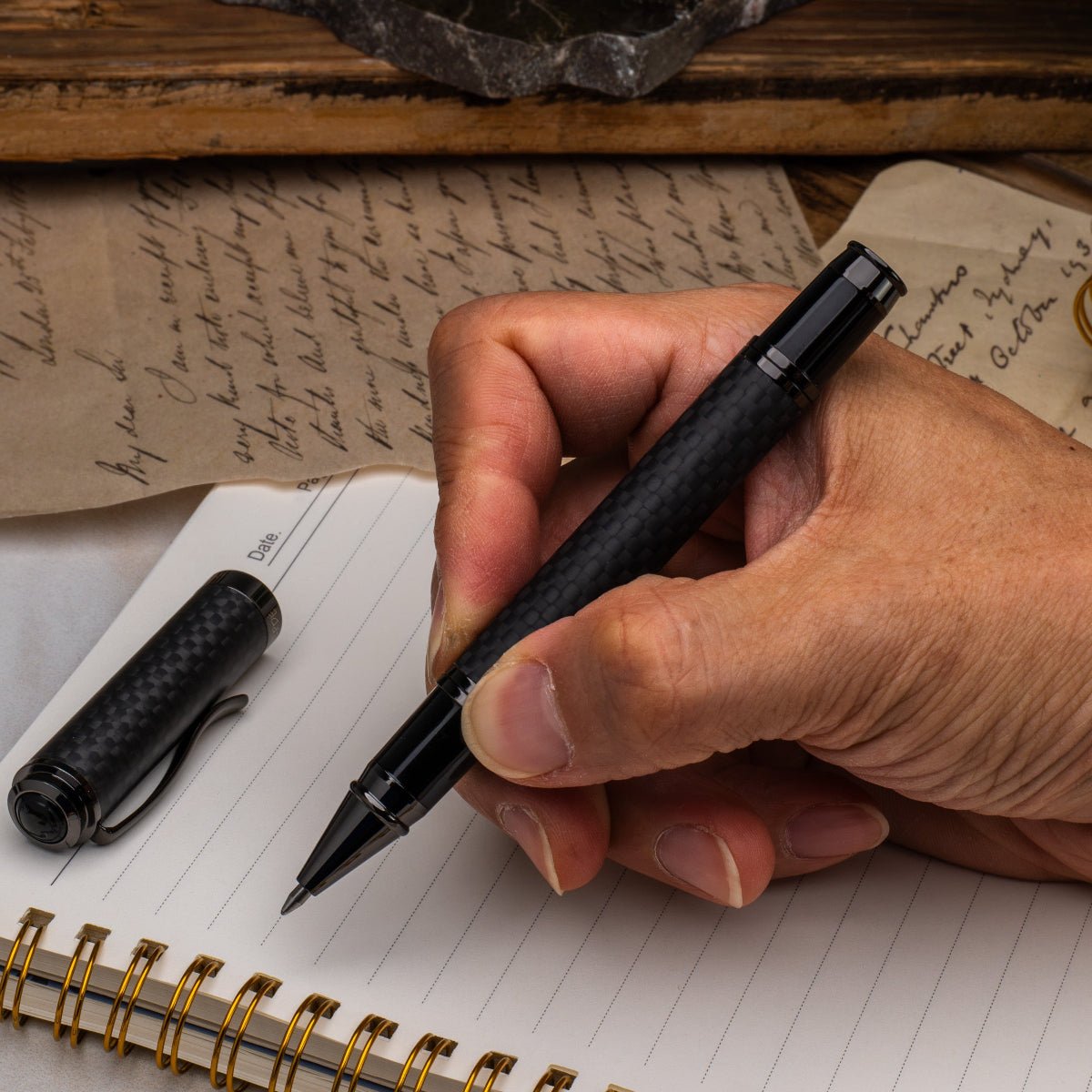Monteverde Innova Rollerball Pen - Matte Carbon Fiber - Gunmetal Trim - Pen Boutique Ltd
