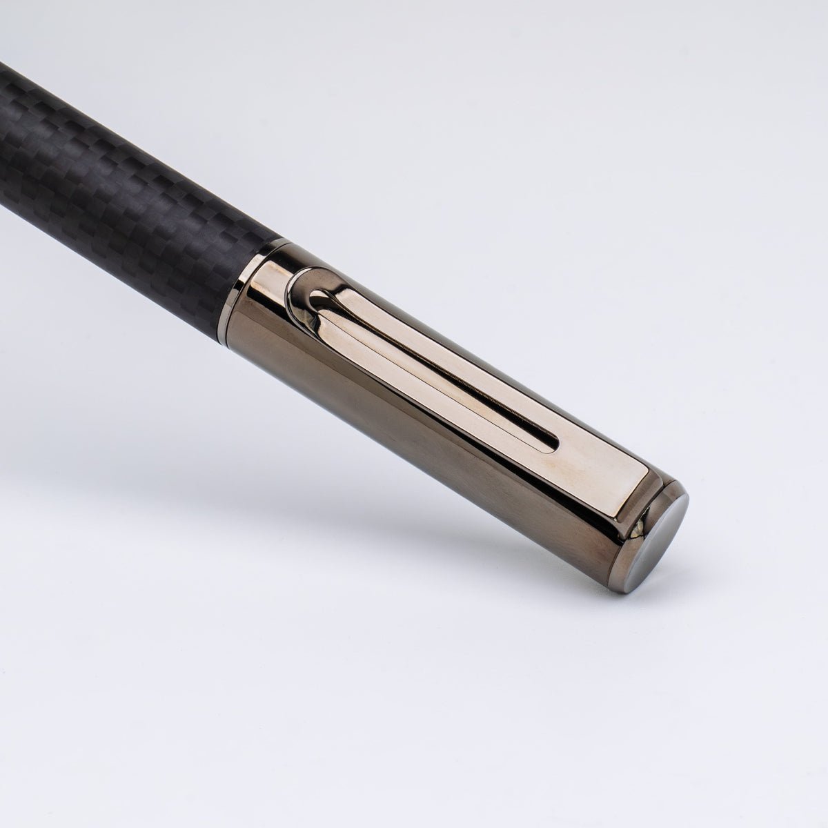 Monteverde Ritma Fountain Pen - Matte Carbon Fiber - Pen Boutique Ltd