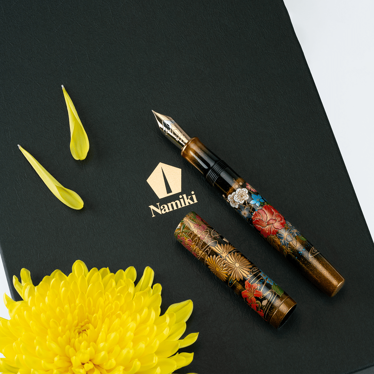Namiki Emperor Fountain Pen - Blooming Flowers in Profusion (Limited Edition) - Pen Boutique Ltd