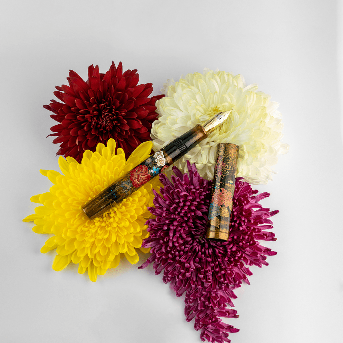 Namiki Emperor Fountain Pen - Blooming Flowers in Profusion (Limited Edition) - Pen Boutique Ltd