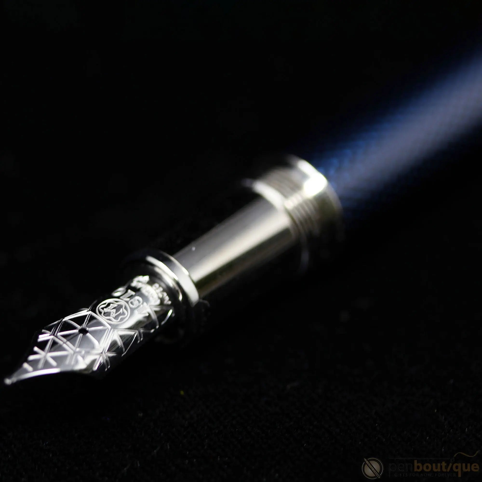 Montblanc Solitaire Fountain Pen - Blue Hour - Legrand-Pen Boutique Ltd