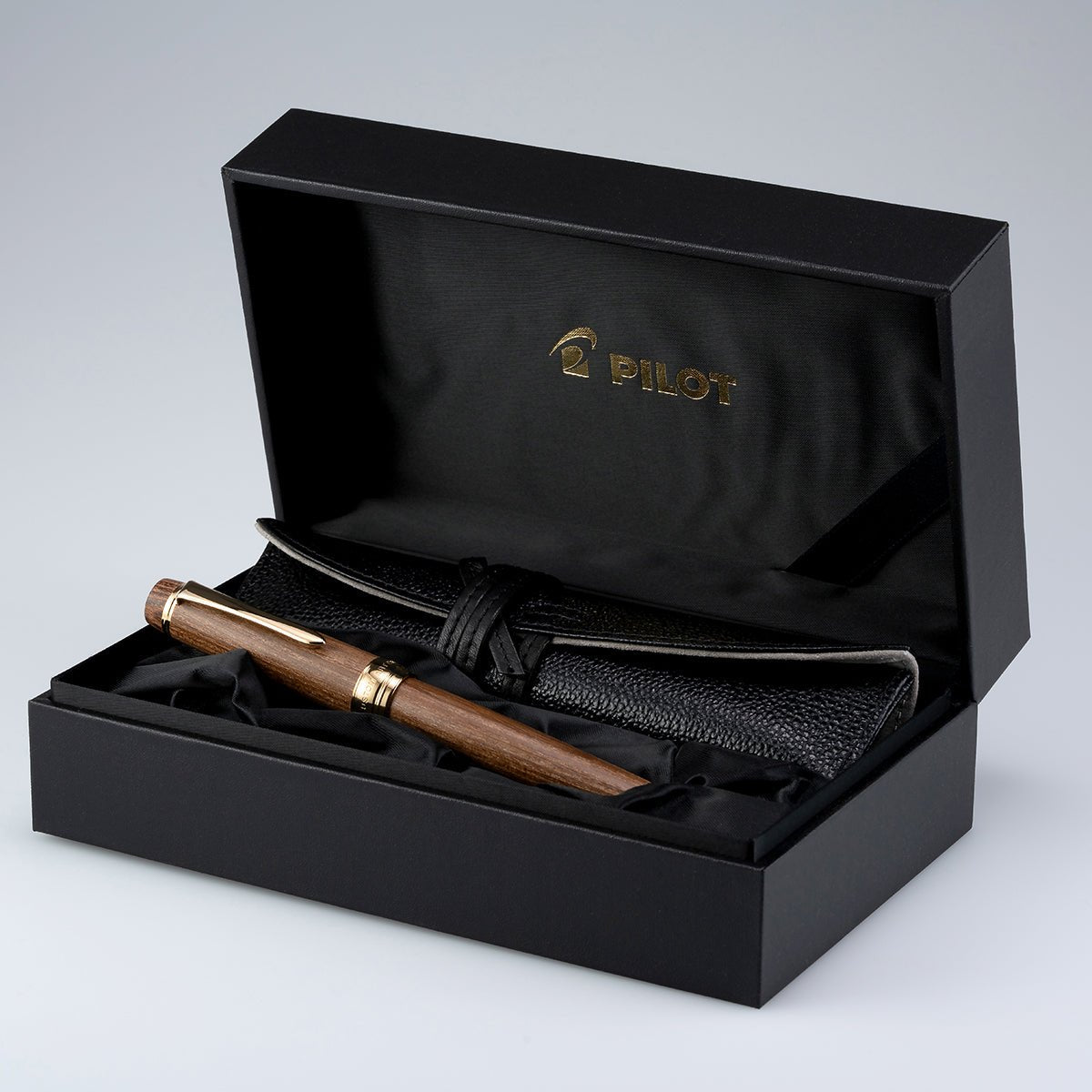 Pilot Custom Enju Fountain Pen - 18K - Pen Boutique Ltd