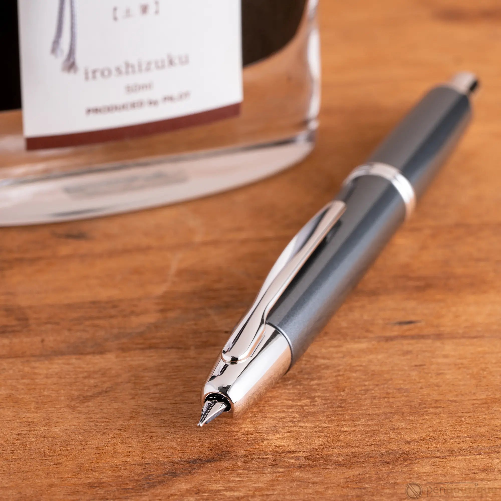 Pilot Vanishing Point Fountain Pen - Gunmetal Gray-Pen Boutique Ltd