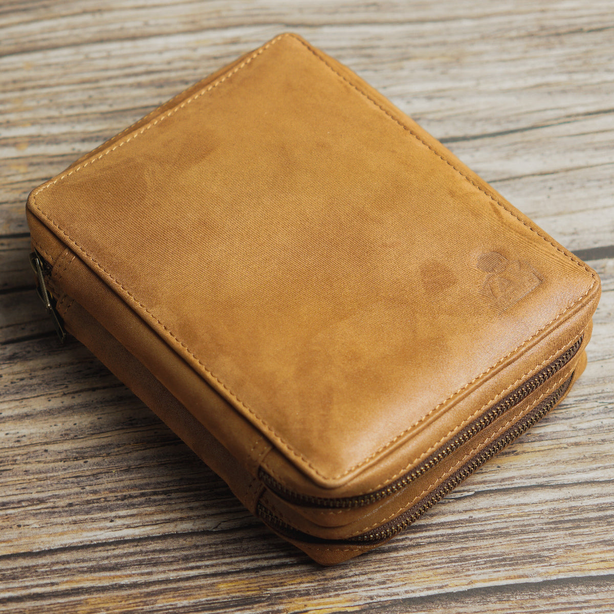 Yak Leather 26 Double Sided Zipped Pen Holder - Tan-Pen Boutique Ltd