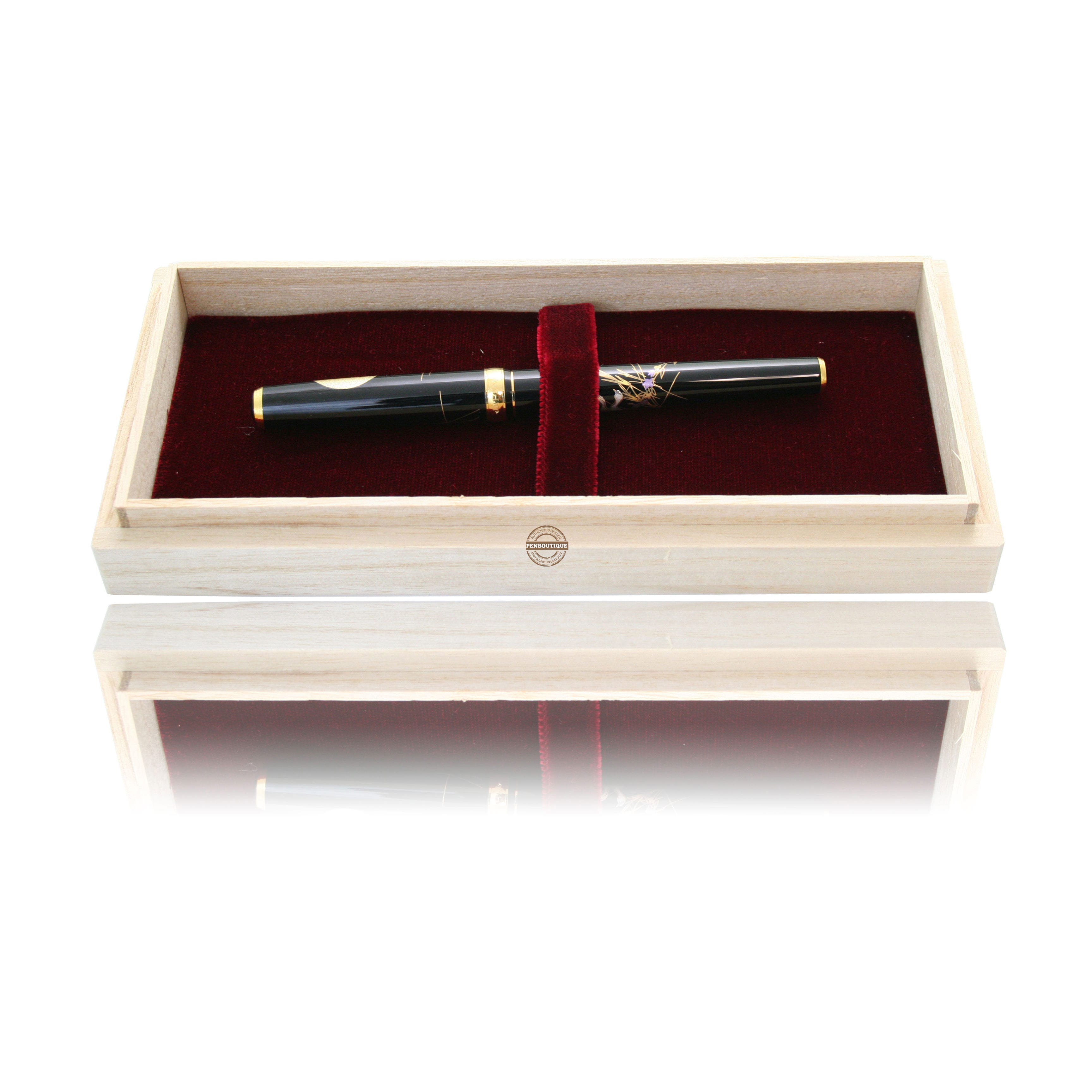 Platinum Classic Maki-E The Moon and A Rabbit Medium-Pen Boutique Ltd