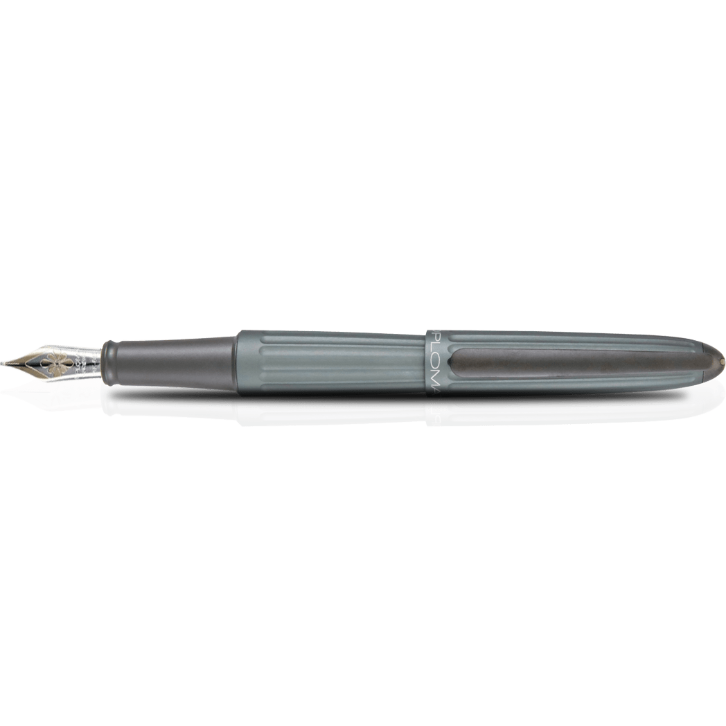 Diplomat Aero Fountain Pen - Grey-Pen Boutique Ltd