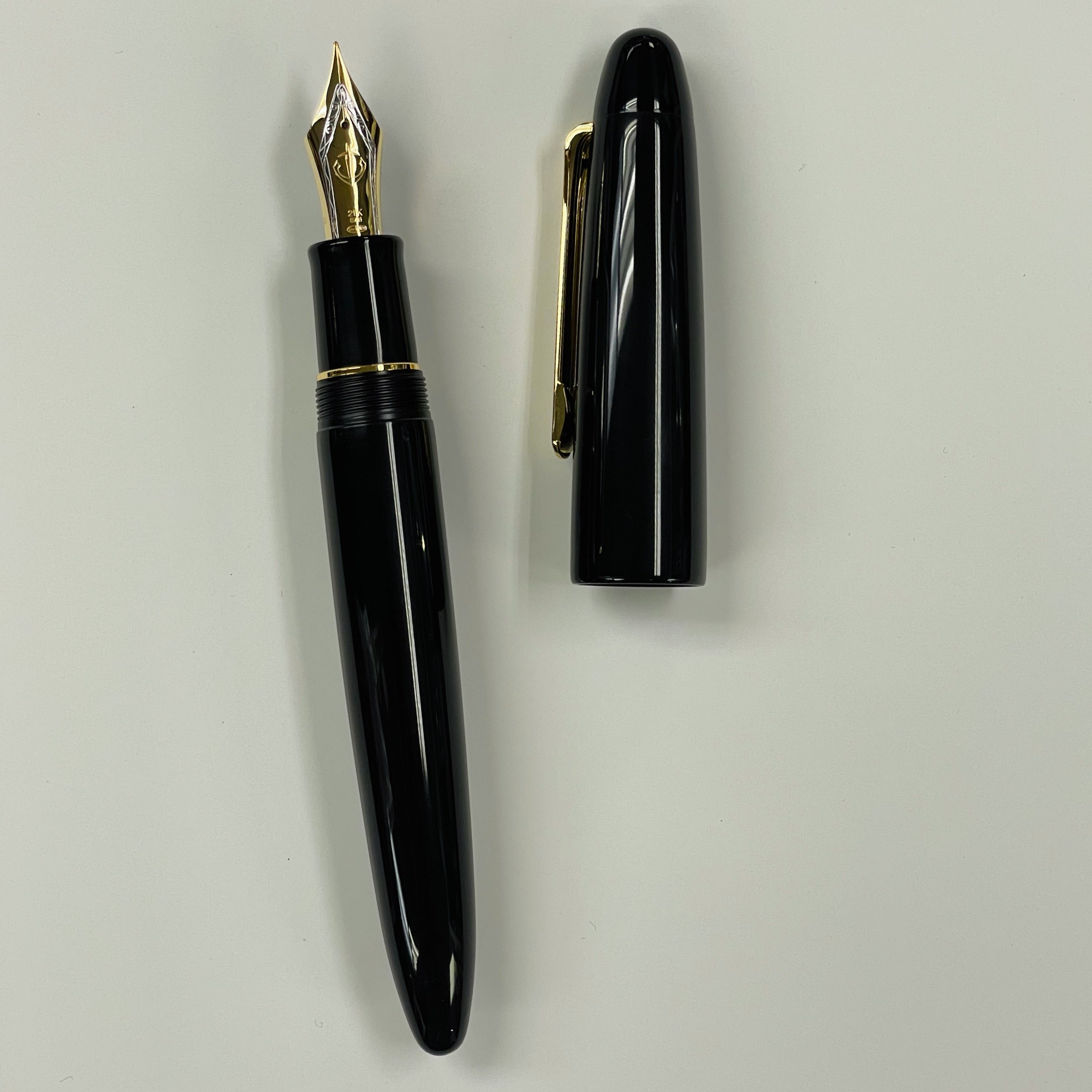 Sailor Fountain Pen - King of Pens - Urushi 'Kaga' Black (Bespoke Dealer Exclusive)-Pen Boutique Ltd