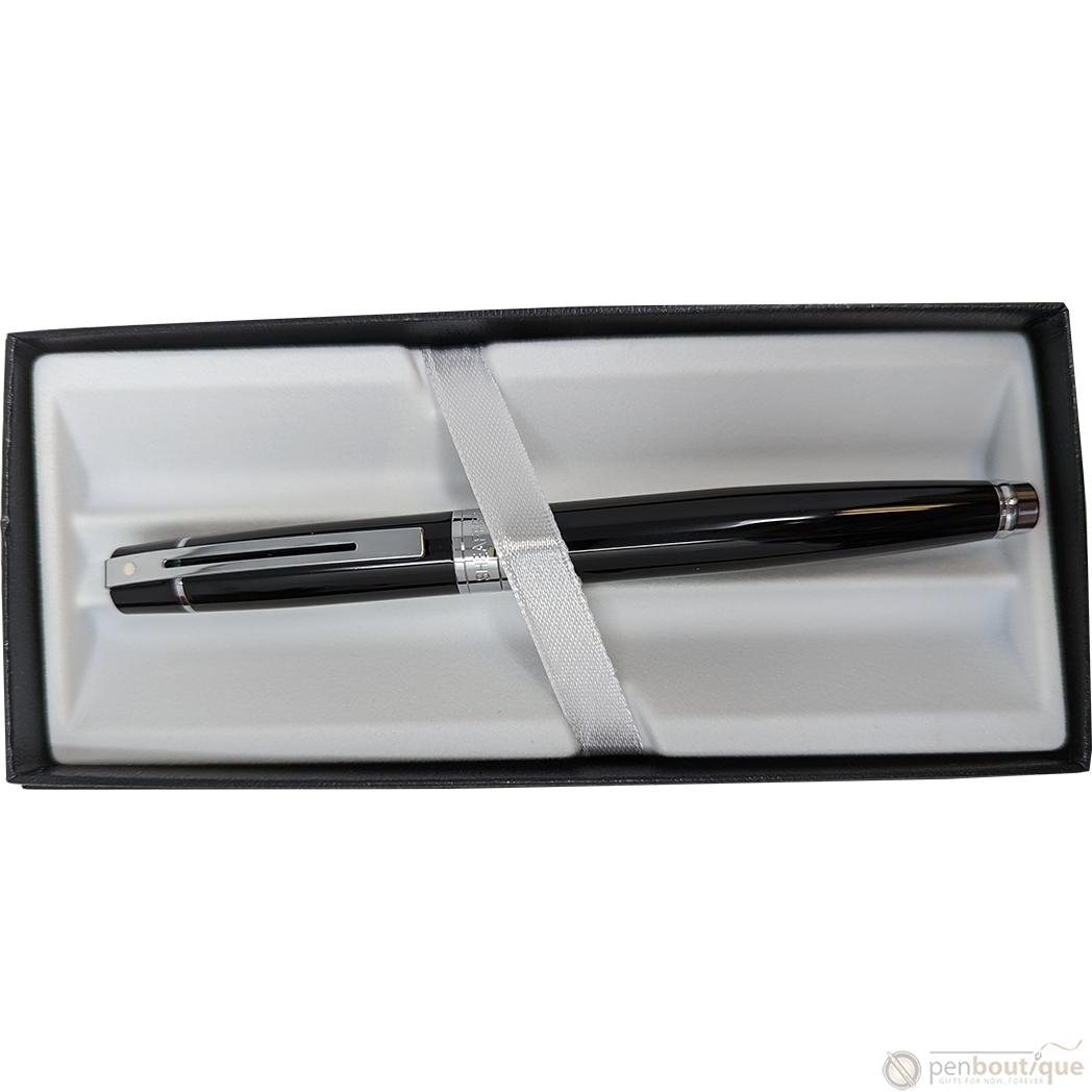 Sheaffer 300 Fountain Pen - Glossy Black Lacquer Fine-Pen Boutique Ltd