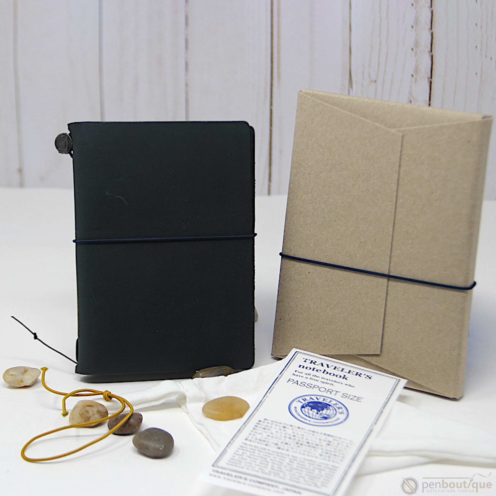 Traveler's Notebook - Black - Passport Size-Pen Boutique Ltd