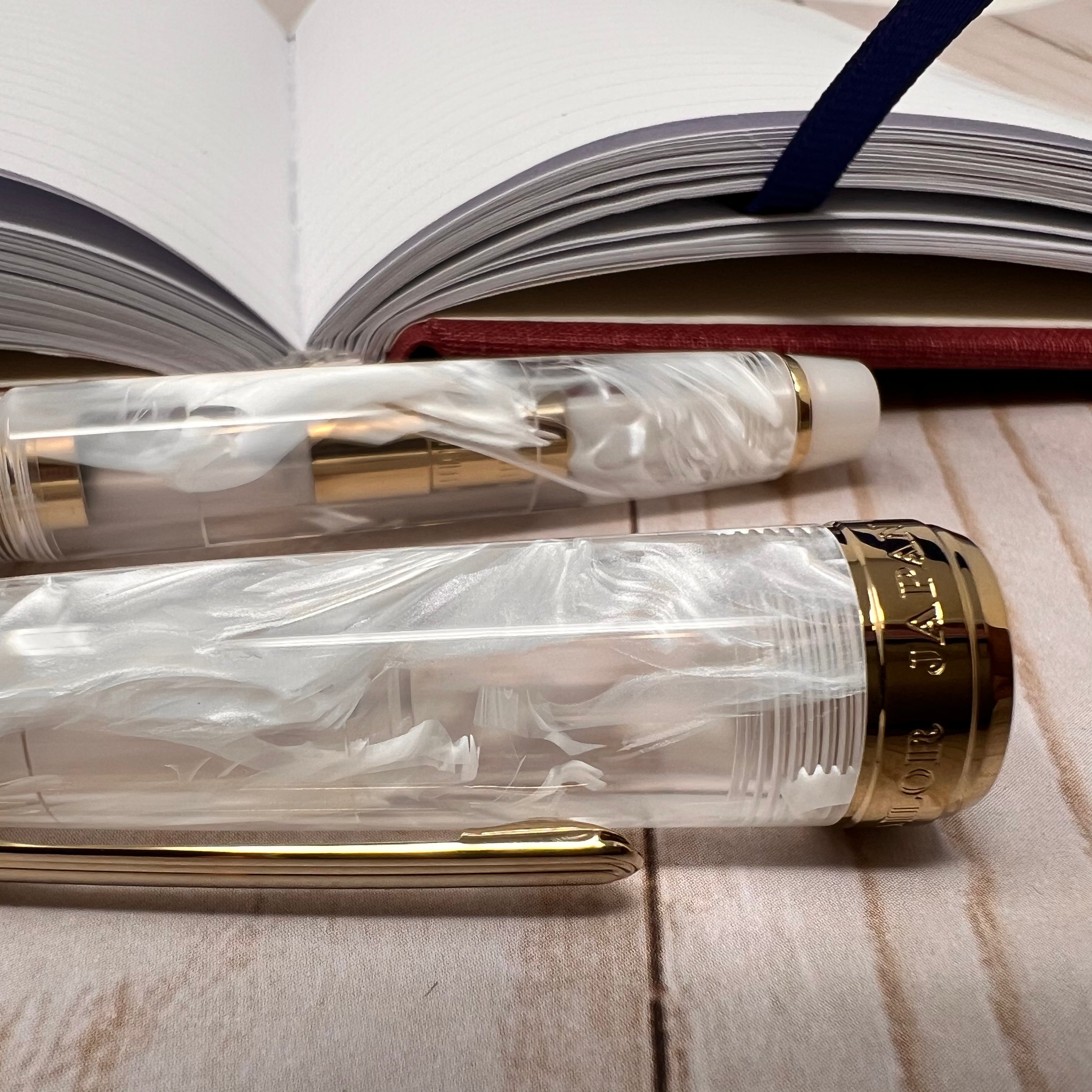 Sailor Professional Gear Fountain Pen - Veilio Pearl White - Standard (Bespoke Dealer Exclusive)-Pen Boutique Ltd