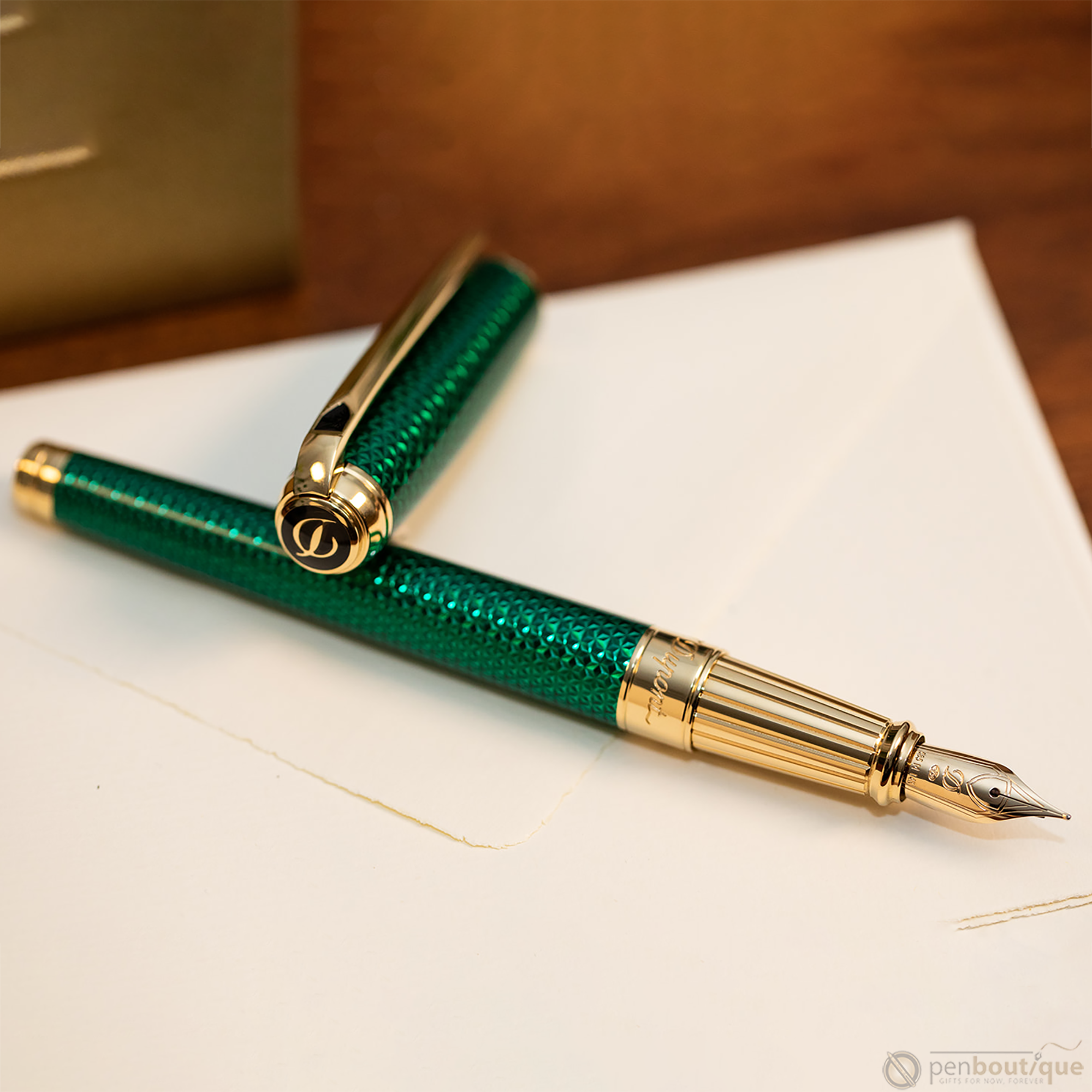 S T Dupont Liberte Fountain Pen - Firehead Guilloche - Emerald-Pen Boutique Ltd