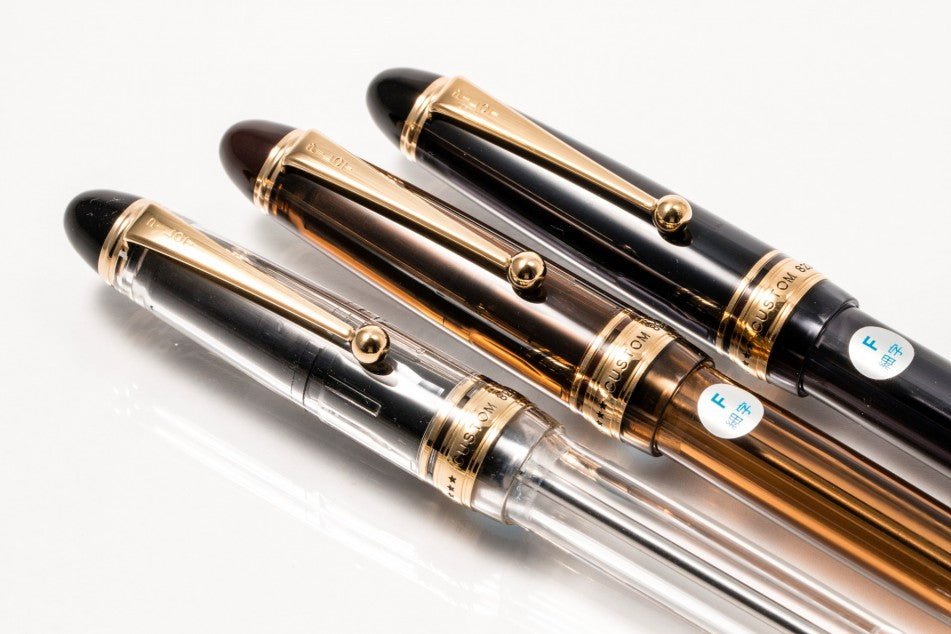 A closer look at this 20 Year Old Legend - Pilot Custom 823 - Pen Boutique Ltd 