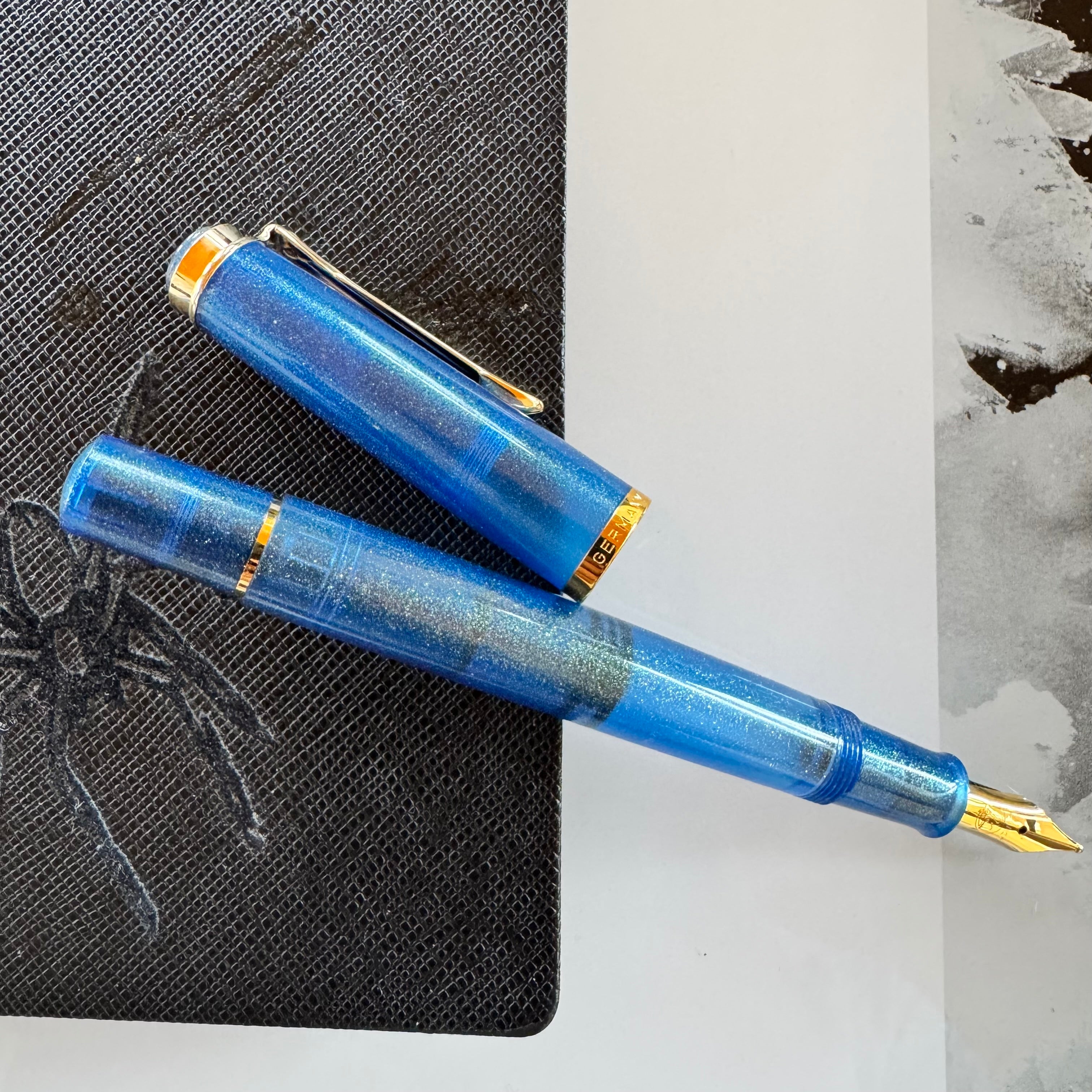 Pelikan Recharge pour stylo roller 338, épaisseur: F, bleu Pelikan Recharge pour stylo roller 338, épaisseur: F, bleu