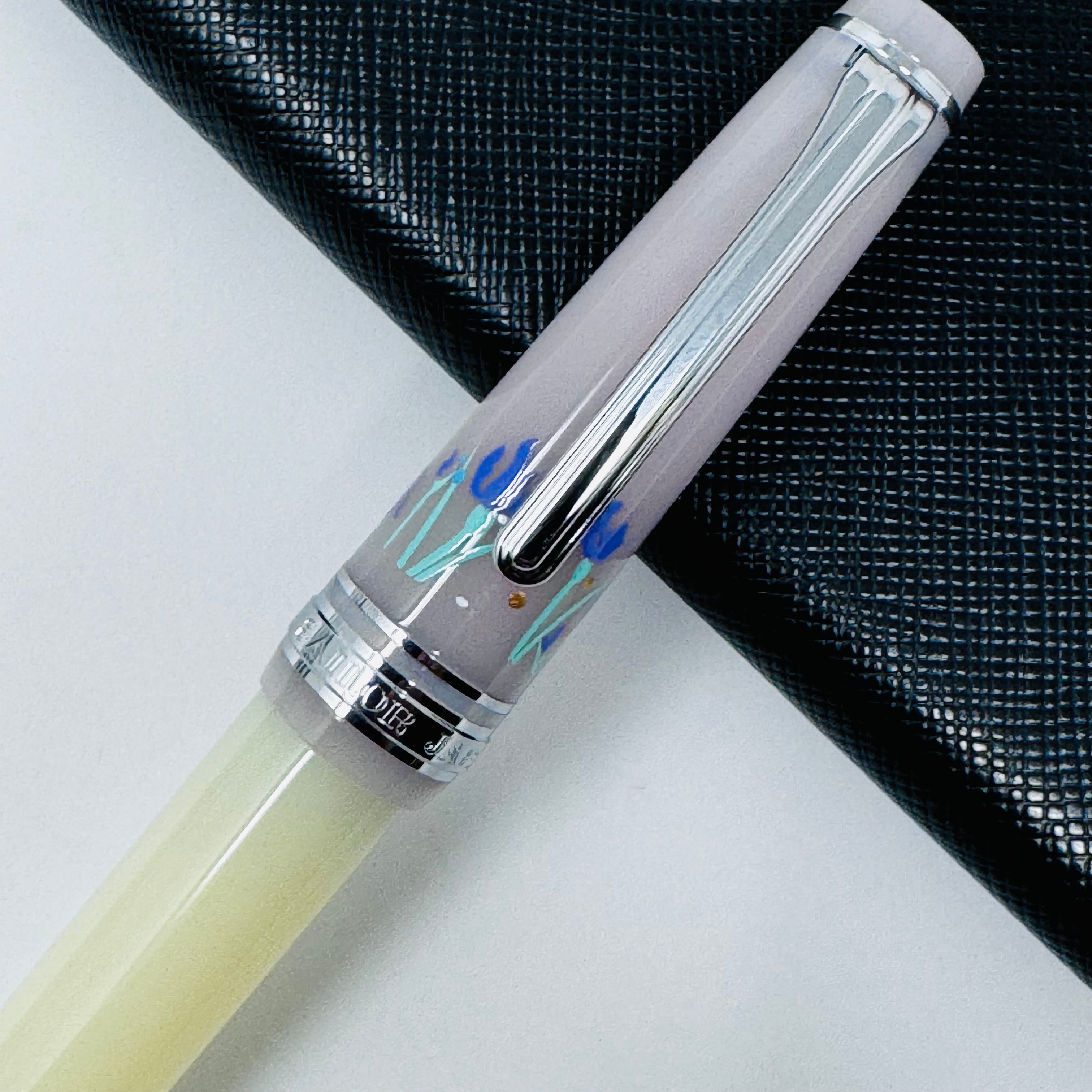 Sailor Professional Gear Fountain Pen - Princess Shirotae - Slim Sailor Pens