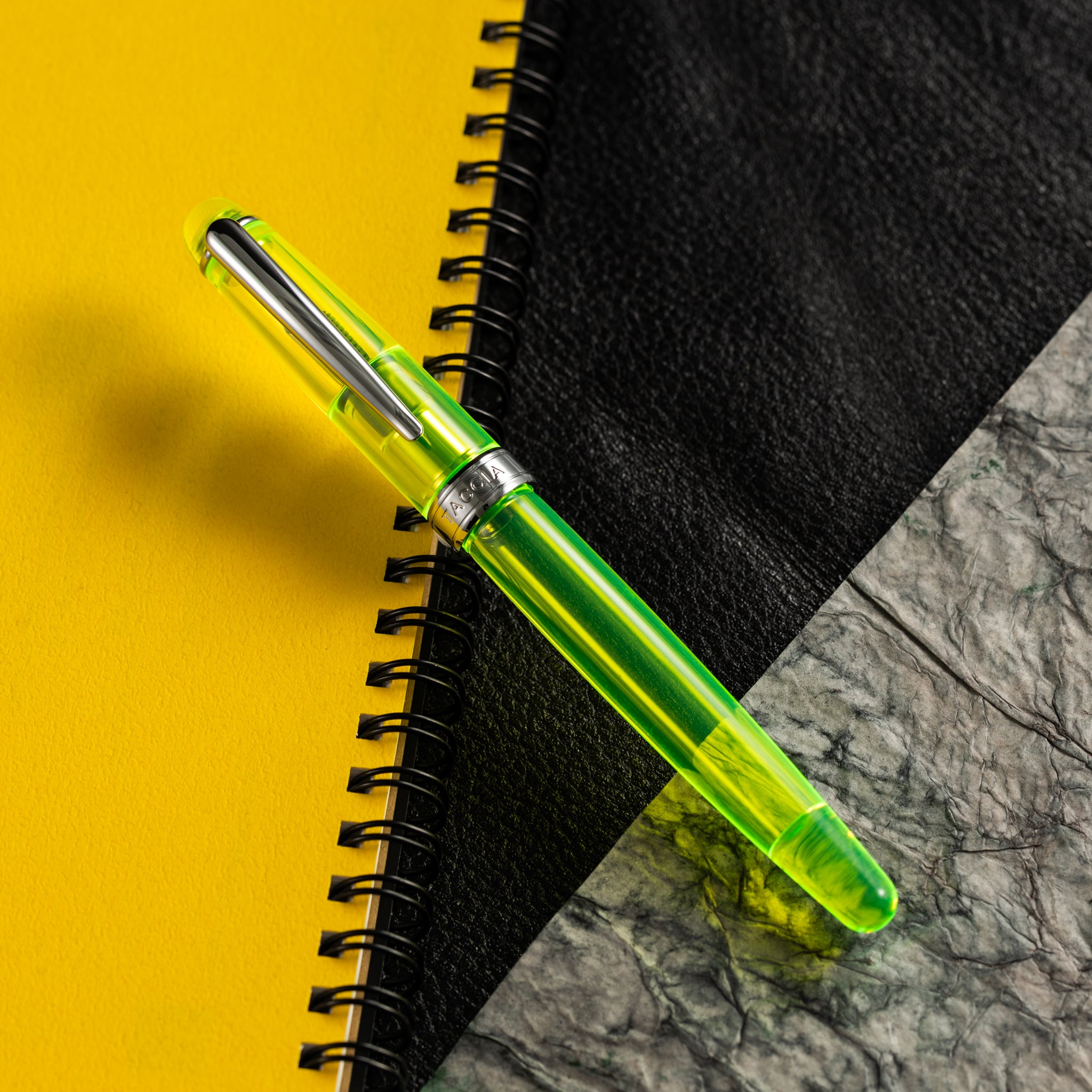 Taccia Spotlight Fountain Pen - Highlighter Vision-Pen Boutique Ltd