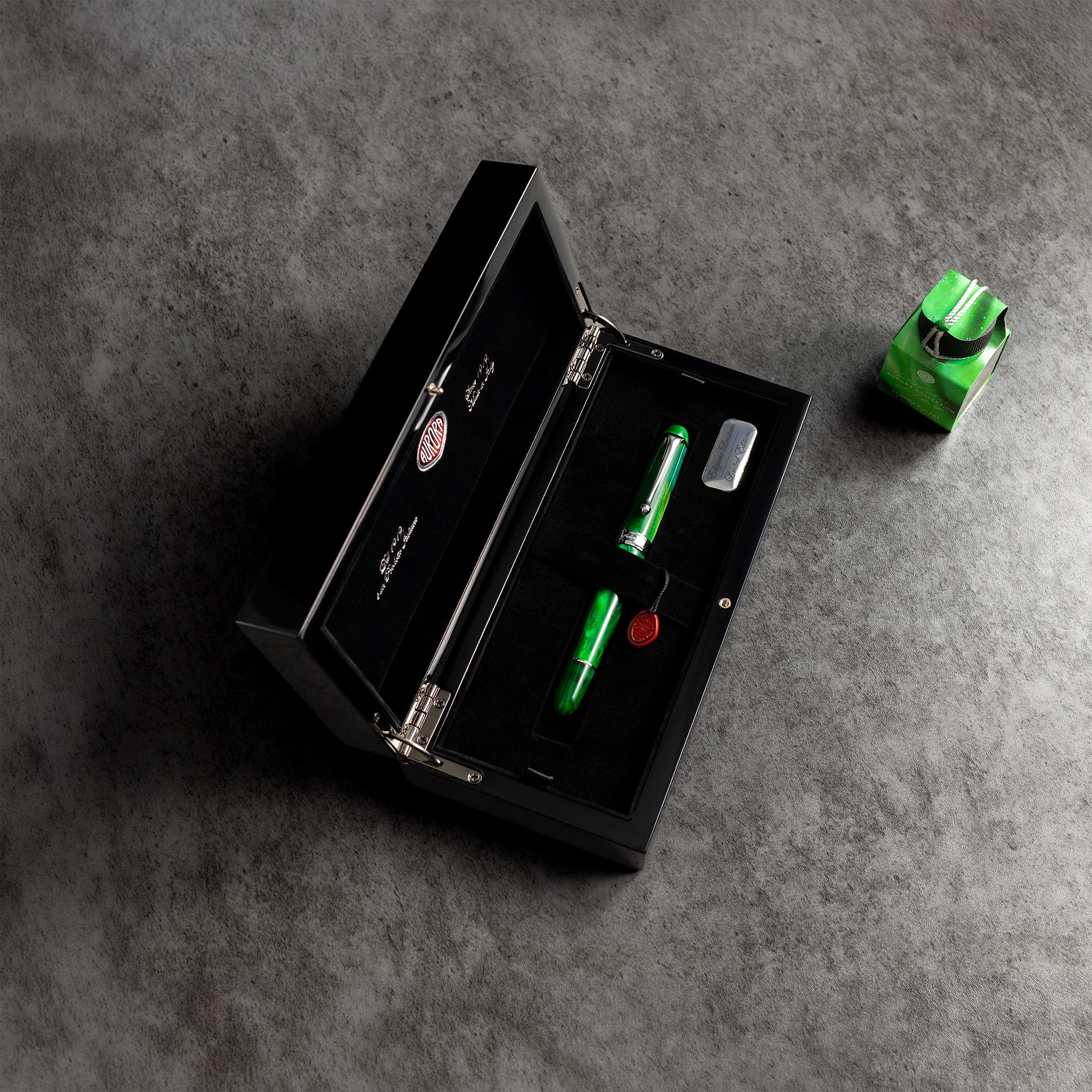Aurora 88 Fountain Pen - Aurora Polare - 18K Nib (Limited Edition) - Pen Boutique Ltd