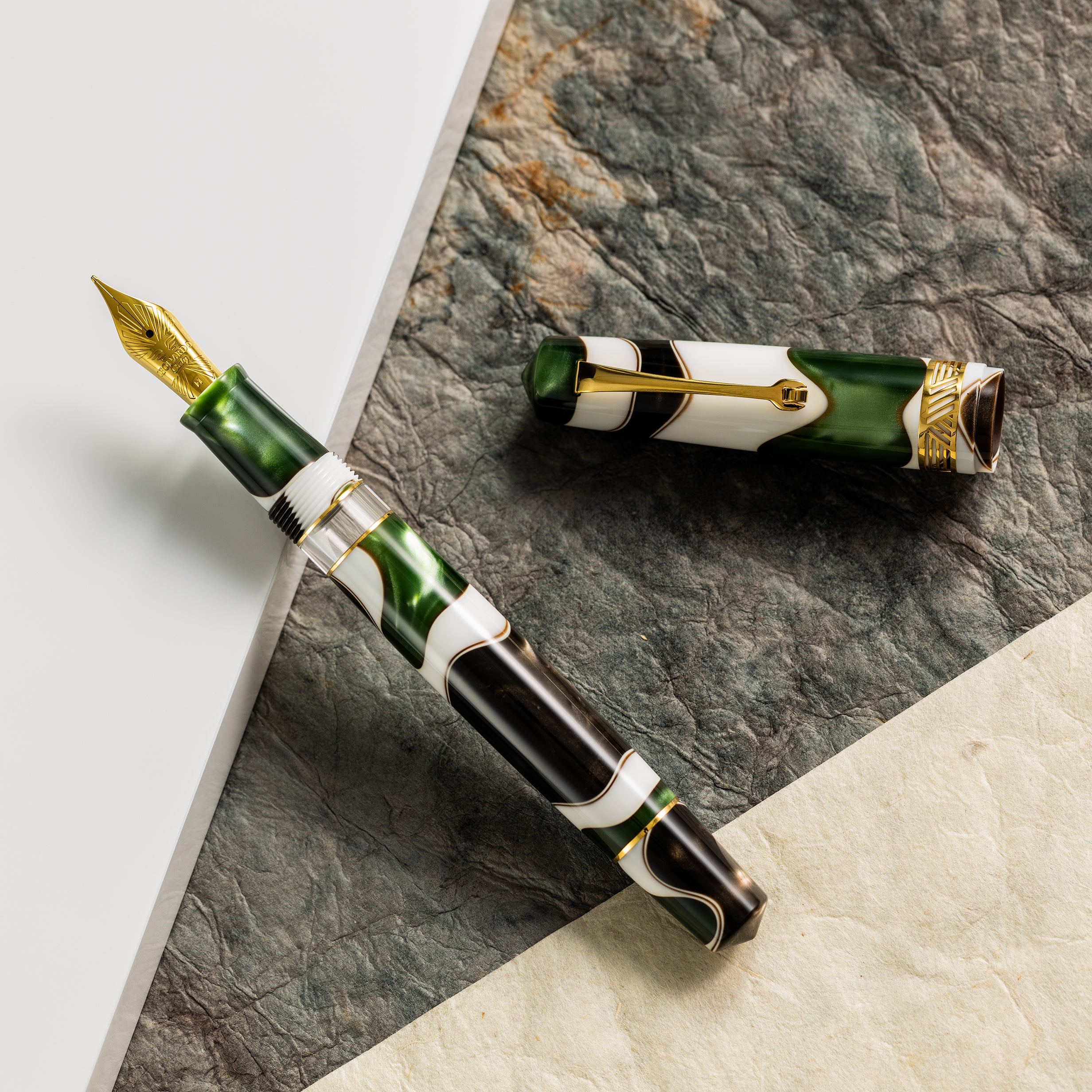 Leonardo Momento Magico Fountain Pen - Foglia