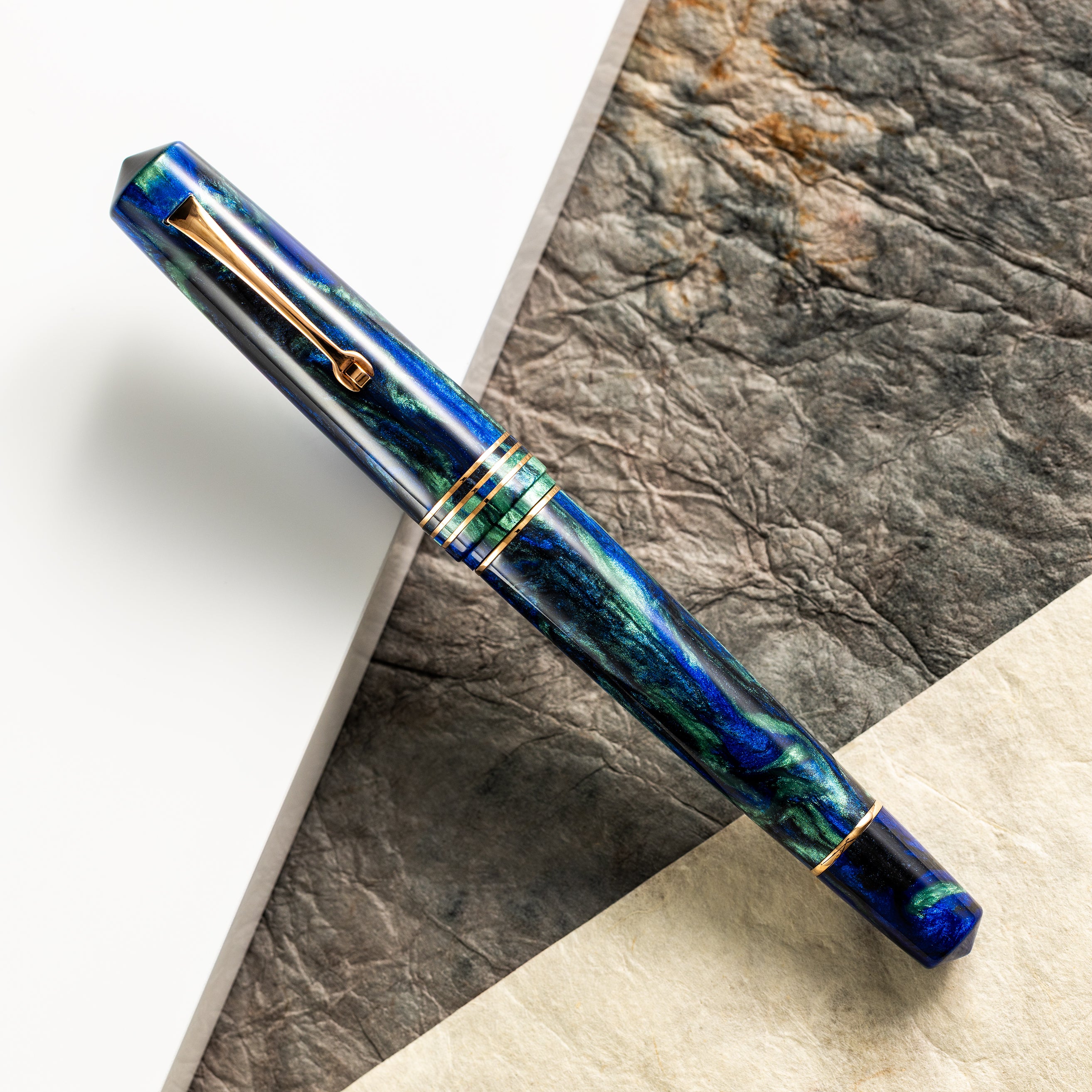 Leonardo Momento Zero Grande 2.0 Fountain Pen - The Power of Flower - Fiordaliso Blue - Rose Gold Trim (Limited Edition) - Pen Boutique Ltd