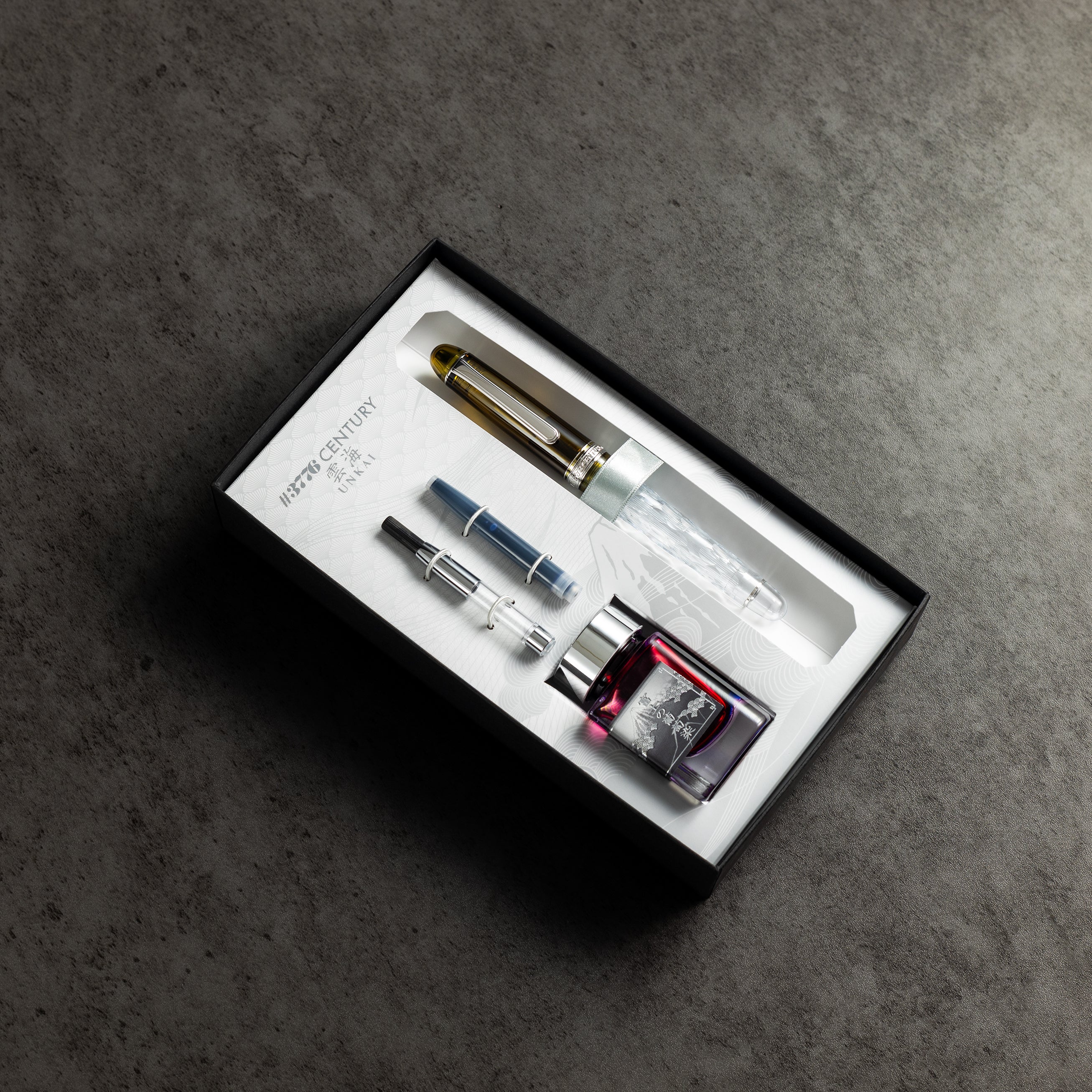 Platinum 3776 Century Fuji Unkei Fountain Pen - Unkai (Limited Edition) - Pen Boutique Ltd