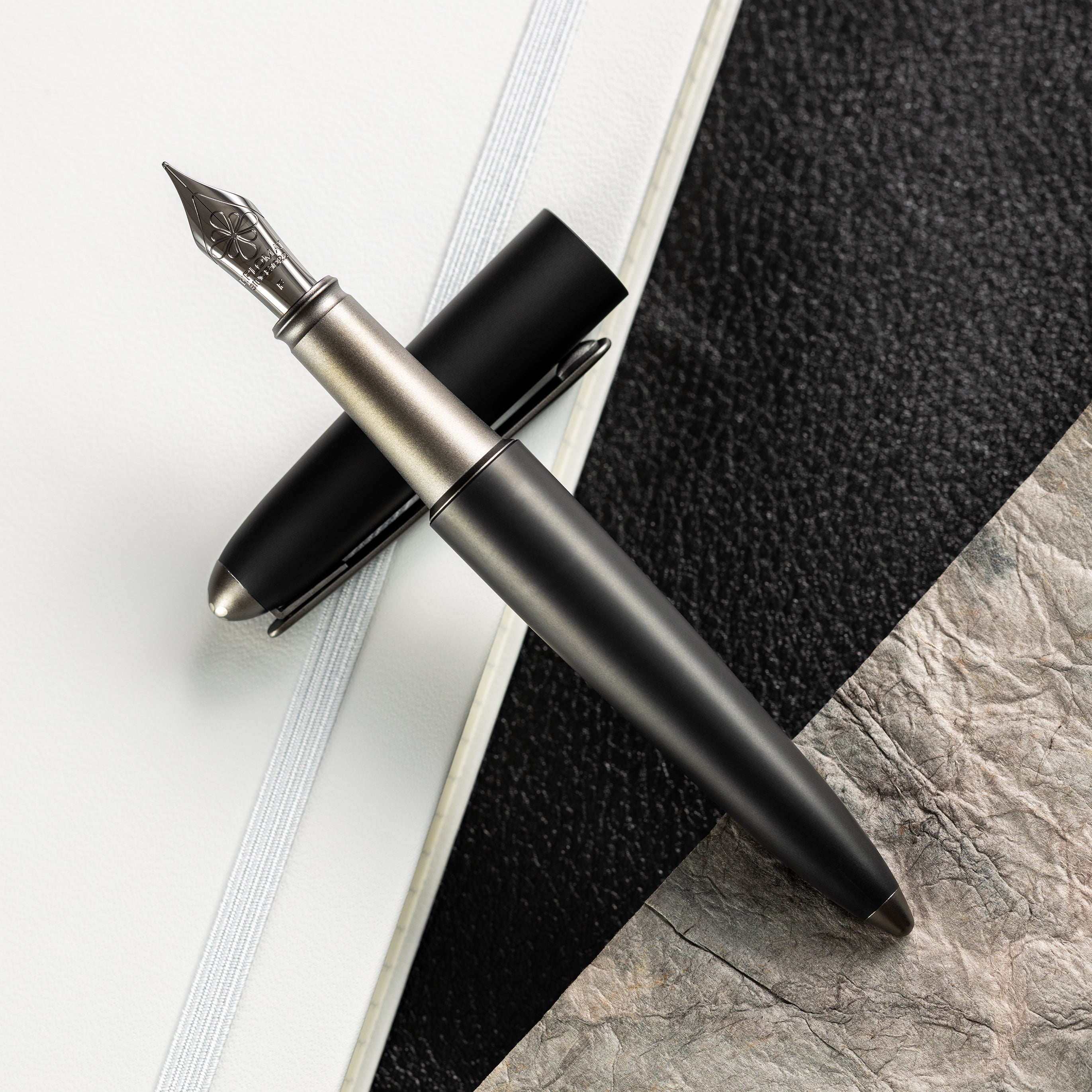 Diplomat Aero Fountain Pen - Pure Black (Limited Edition) - Pen Boutique Ltd