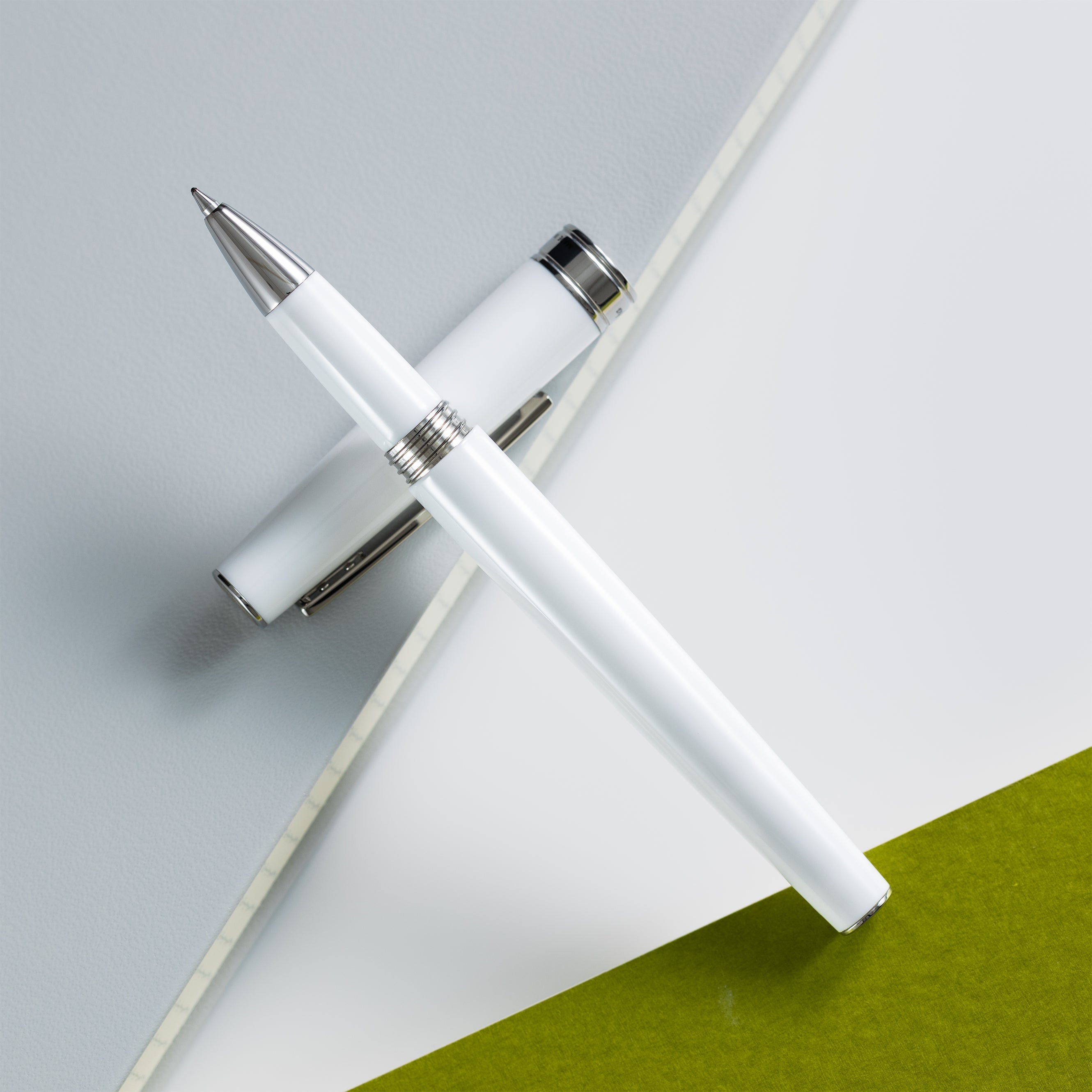 Montegrappa Armonia Rollerball Pen - Frost White - Pen Boutique Ltd