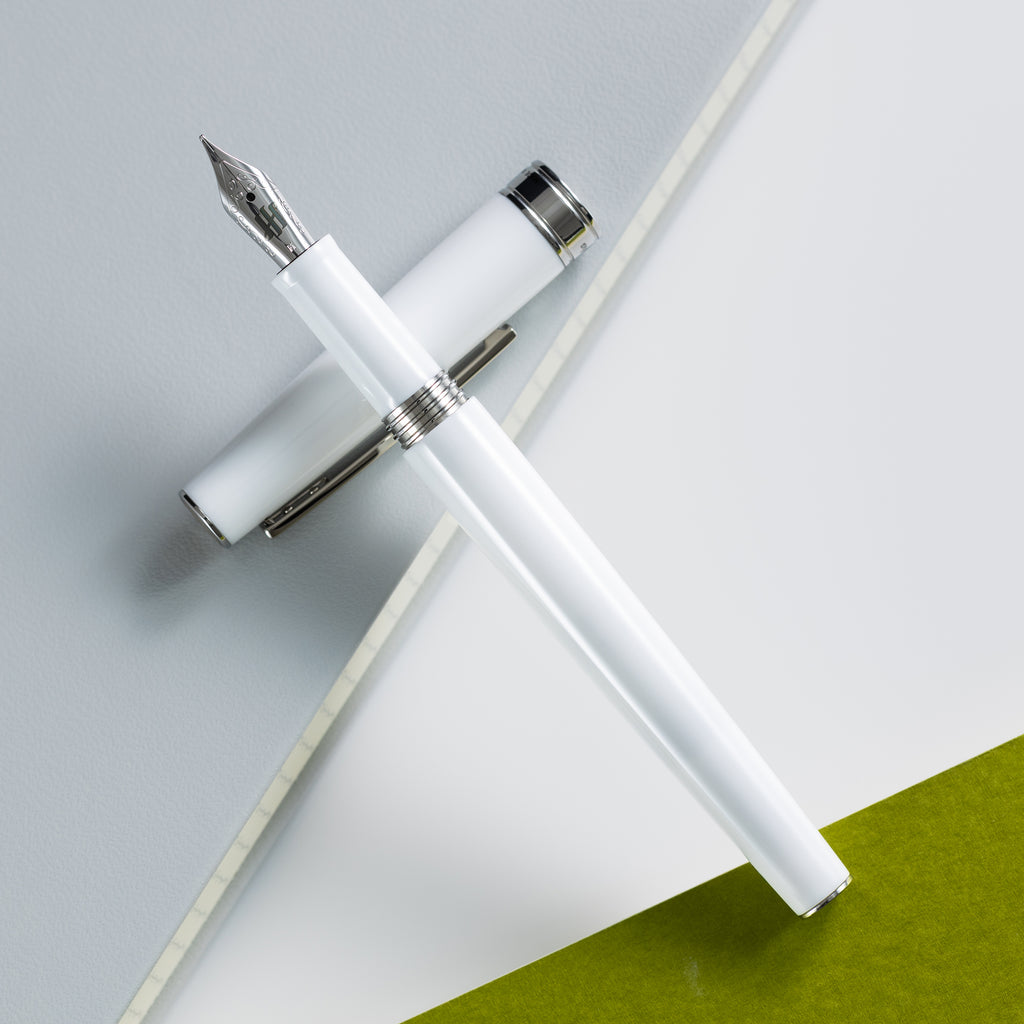 Montegrappa Armonia Fountain Pen - Frost White - Pen Boutique Ltd