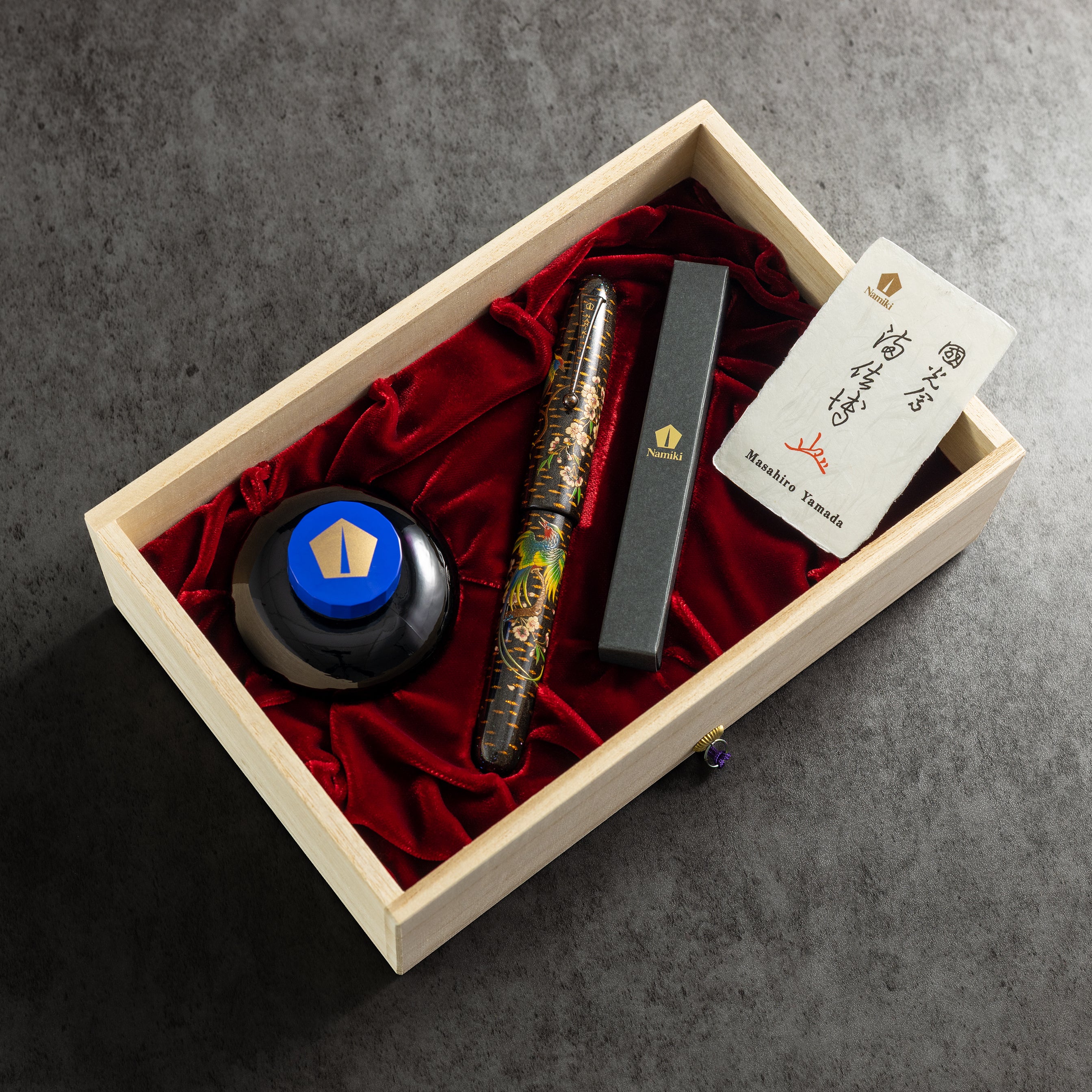 Namiki Emperor Rakucho Birds Fountain Pen – Maki-e Masterpiece - Pen Boutique Ltd