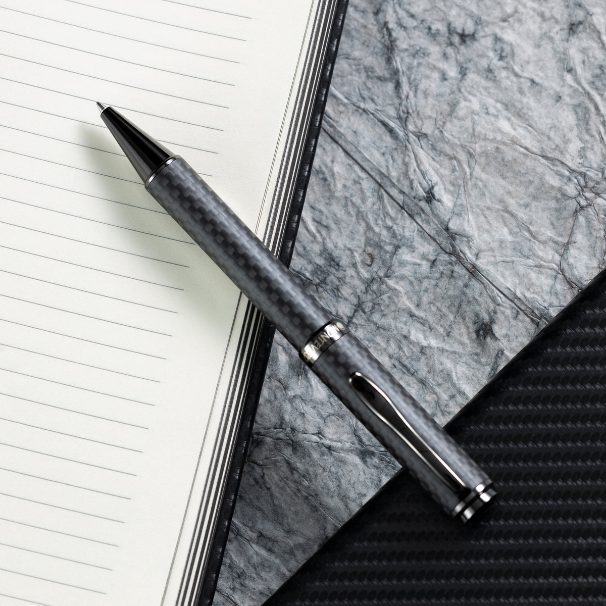 Monteverde Innova Ballpoint Pen Notebook Set - Carbon Fiber - Gunmetal