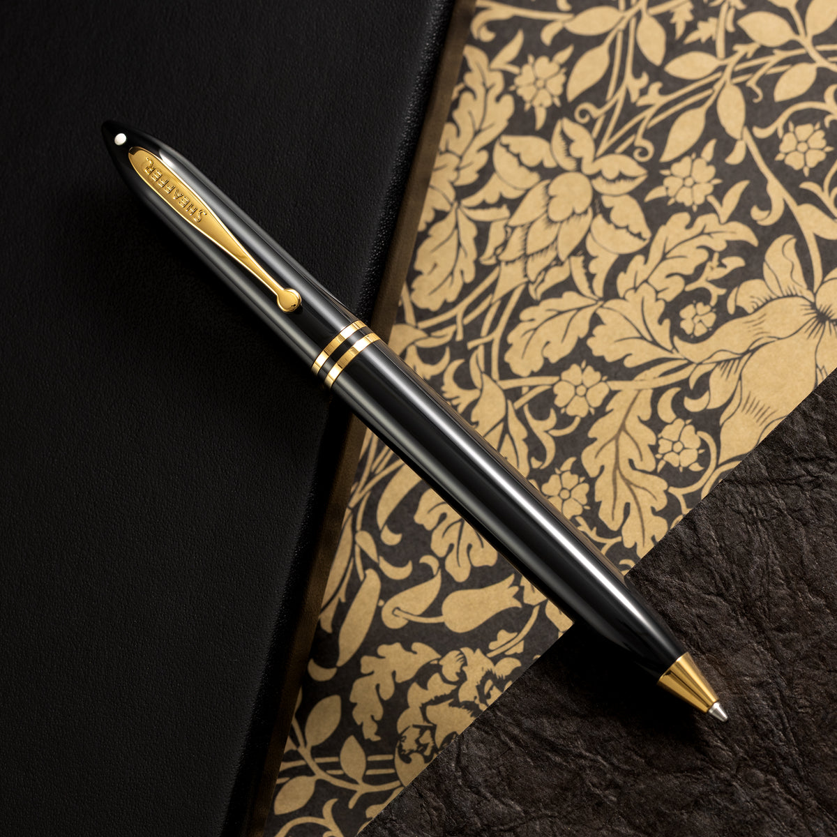Sheaffer Balance III E893 Ballpoint Pen - Glossy Black - Gold Trim