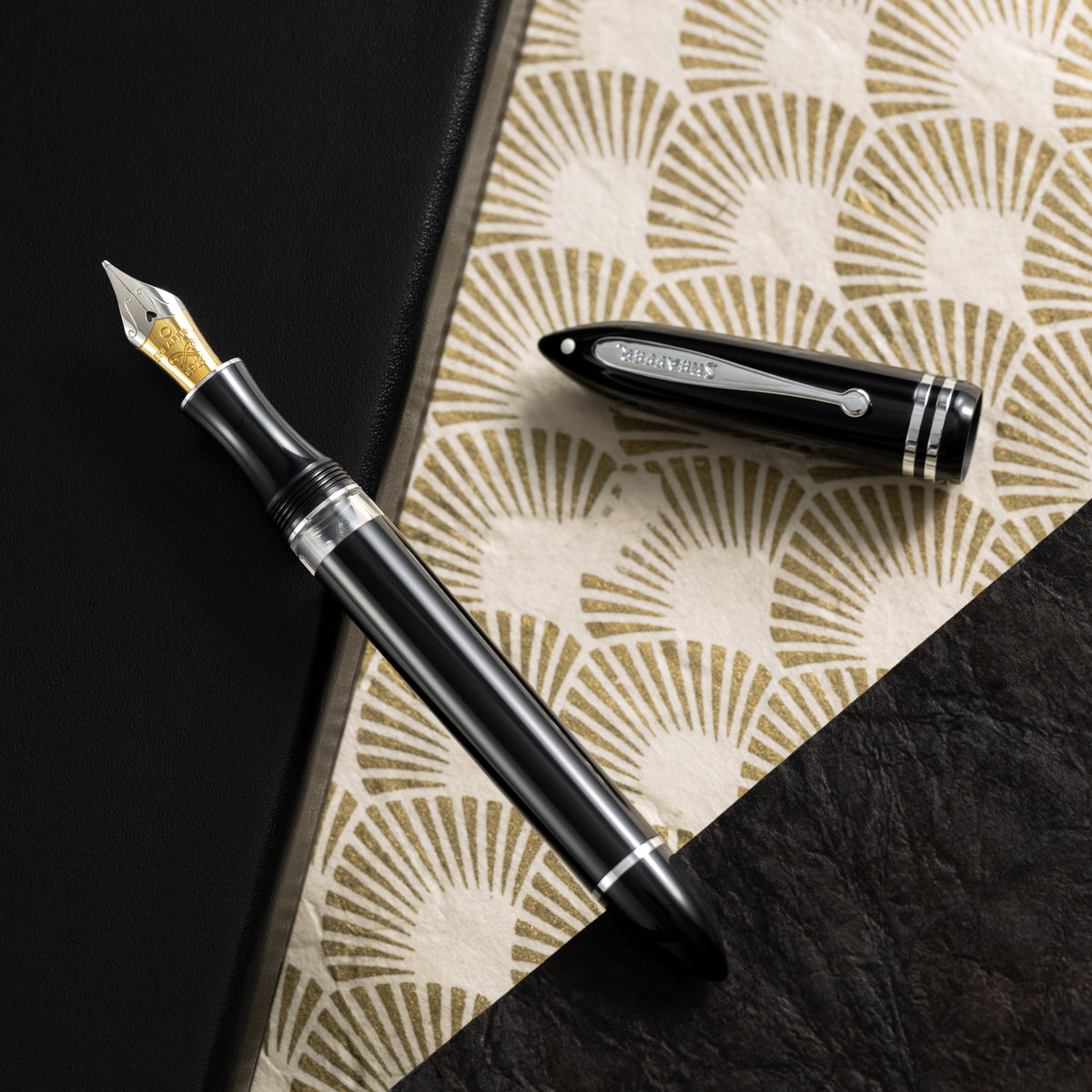 Sheaffer Balance III E892 Fountain Pen - Glossy Black - Chrome Trim