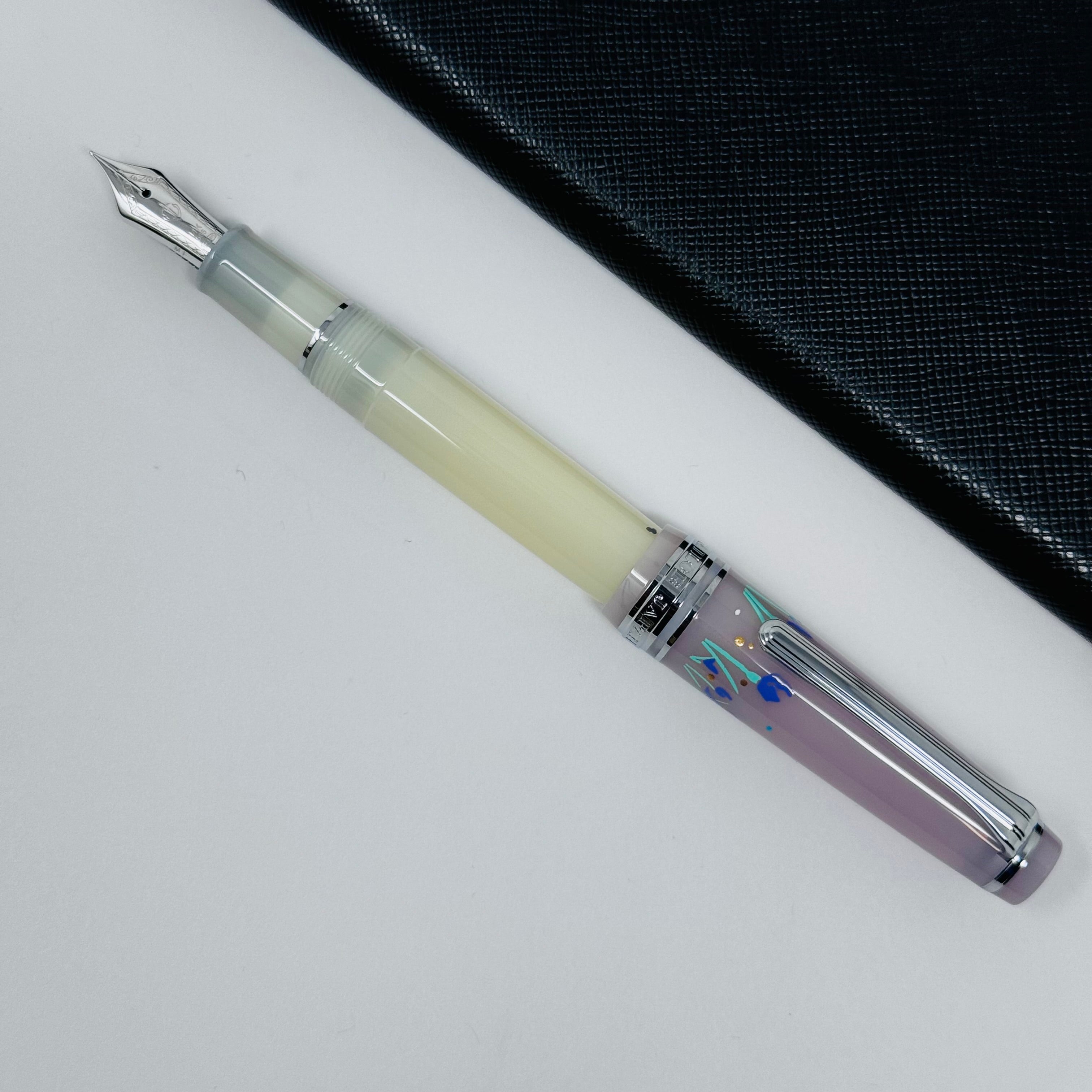 Sailor Professional Gear Fountain Pen - Princess Shirotae - Slim Sailor Pens